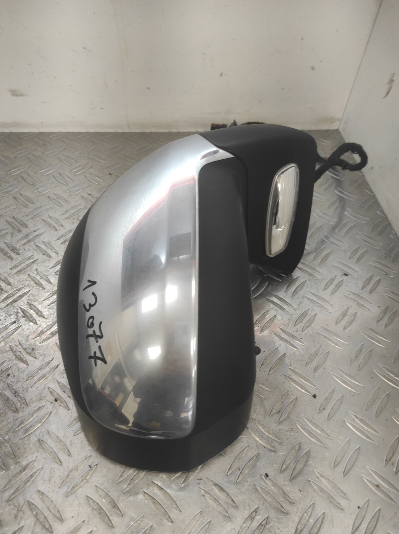 Retroviseur droit RENAULT CLIO 3 PHASE 2 – 12443070