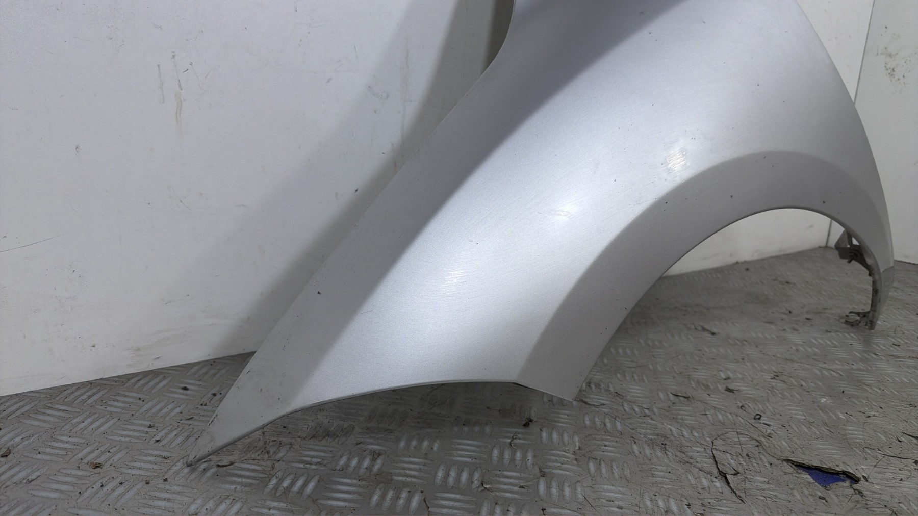 Aile avant gauche RENAULT MEGANE 3 PHASE 1 COUPE – 8200993338