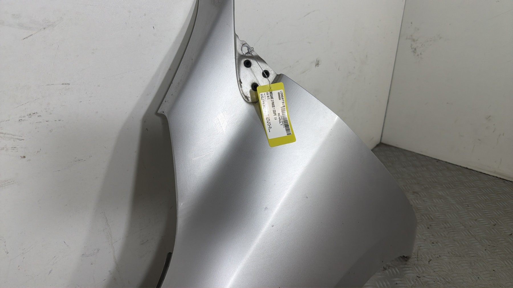 Aile avant gauche RENAULT MEGANE 3 PHASE 1 COUPE – 8200993338