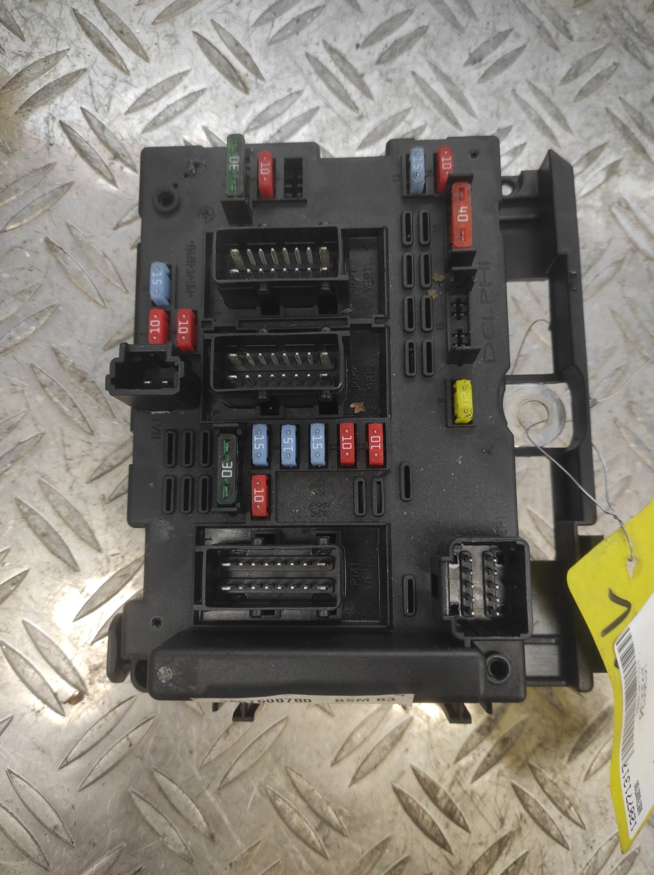 Boitier servitude moteur (BSM) PEUGEOT 206+ – 9657608780