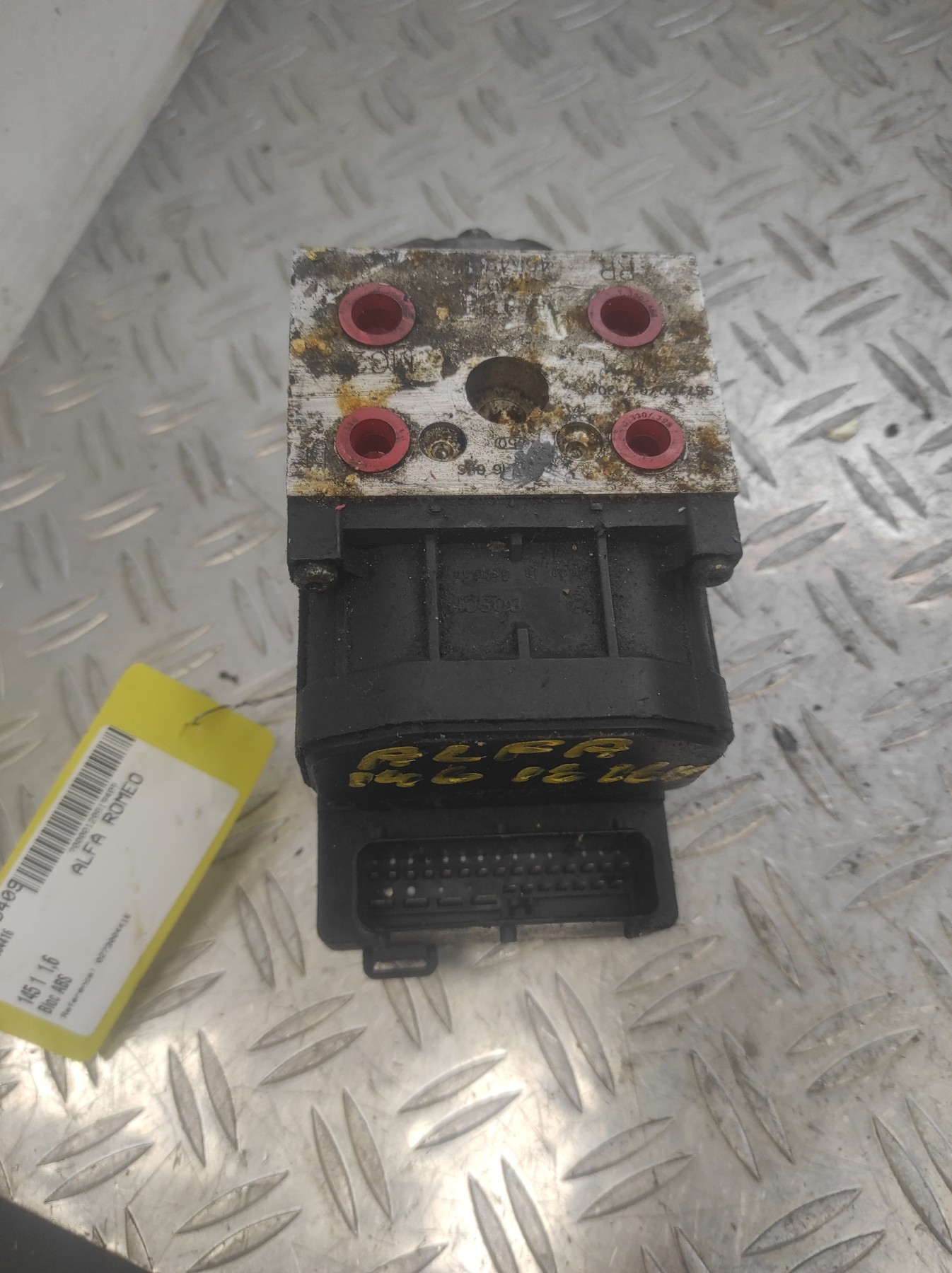 Bloc ABS (freins anti-blocage) ALFA ROMEO 145 1 – 273004416