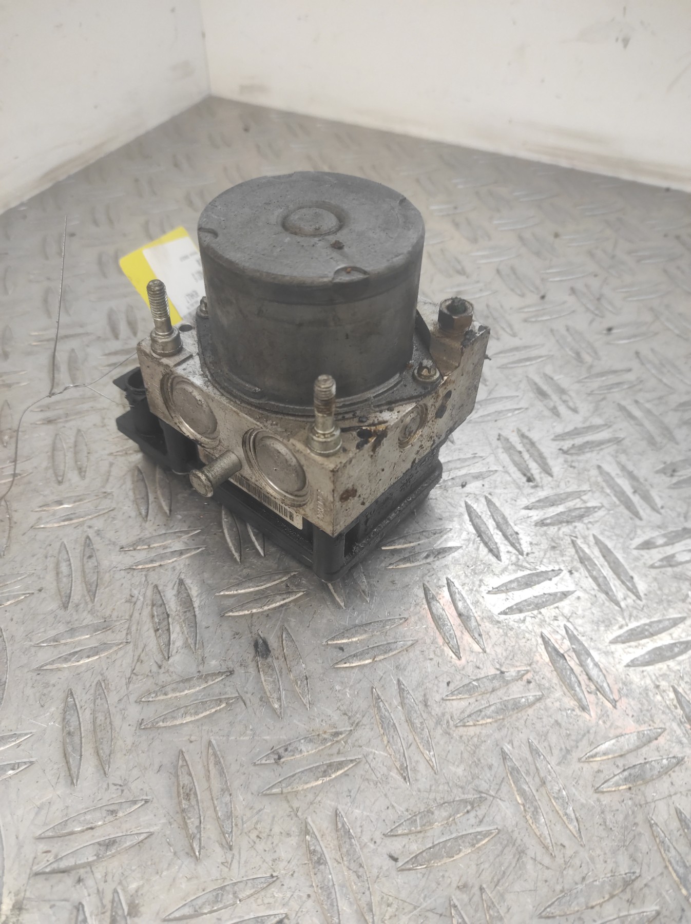 Bloc ABS (freins anti-blocage) RENAULT CLIO 2 PHASE 2 – 8200229137