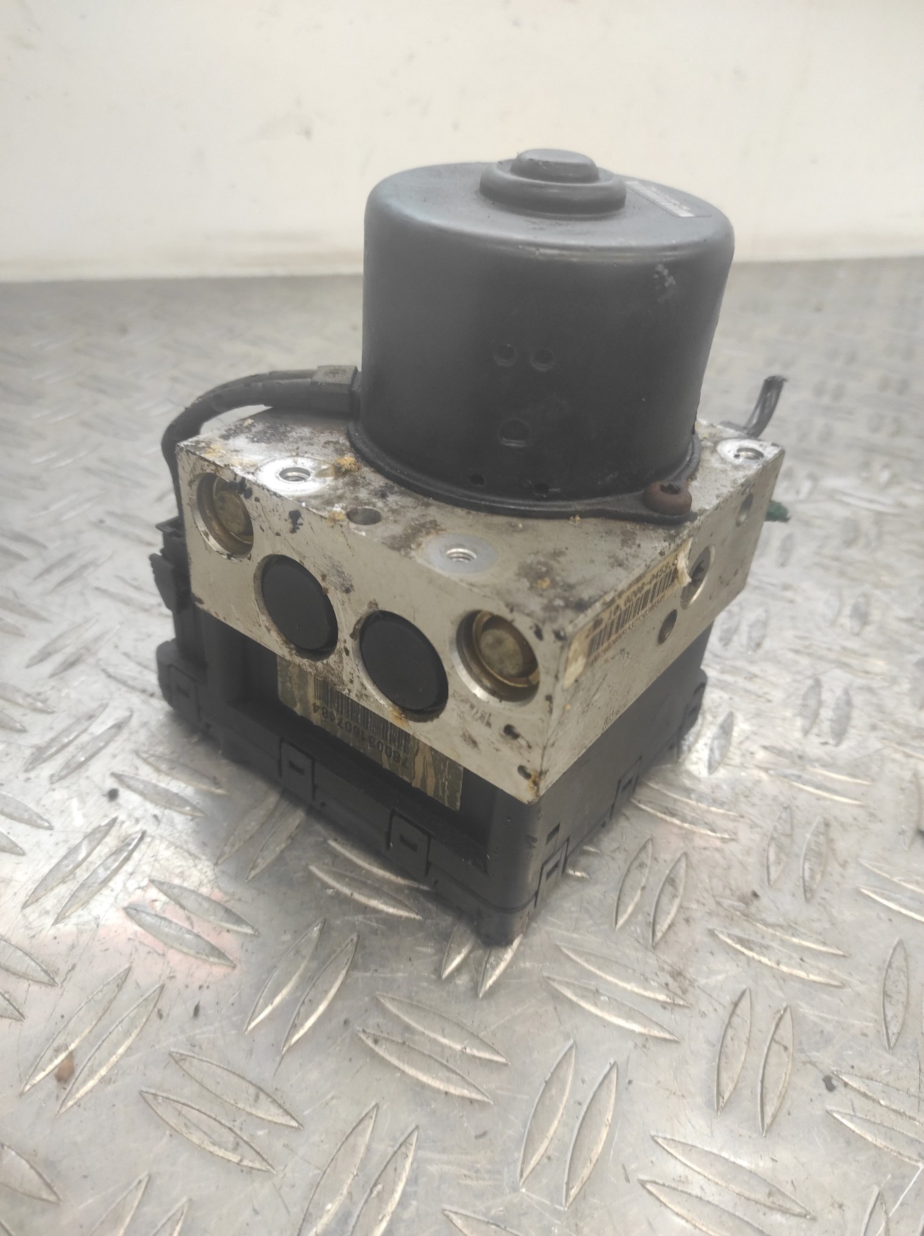 Bloc ABS (freins anti-blocage) SEAT IBIZA 2 PHASE 2 – 6X0614117