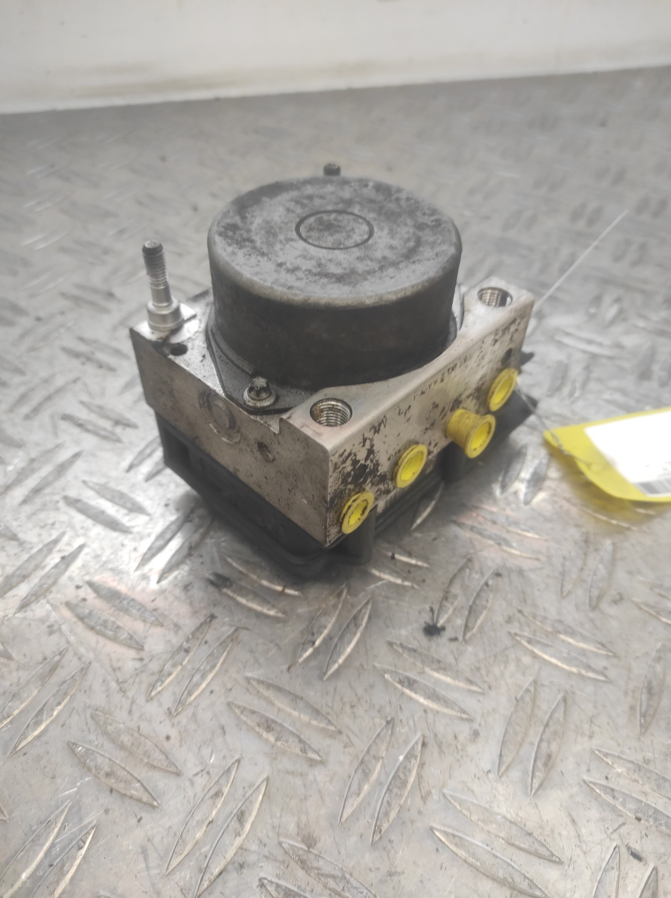 Bloc ABS (freins anti-blocage) RENAULT CLIO 3 PHASE 1 – 8200747140