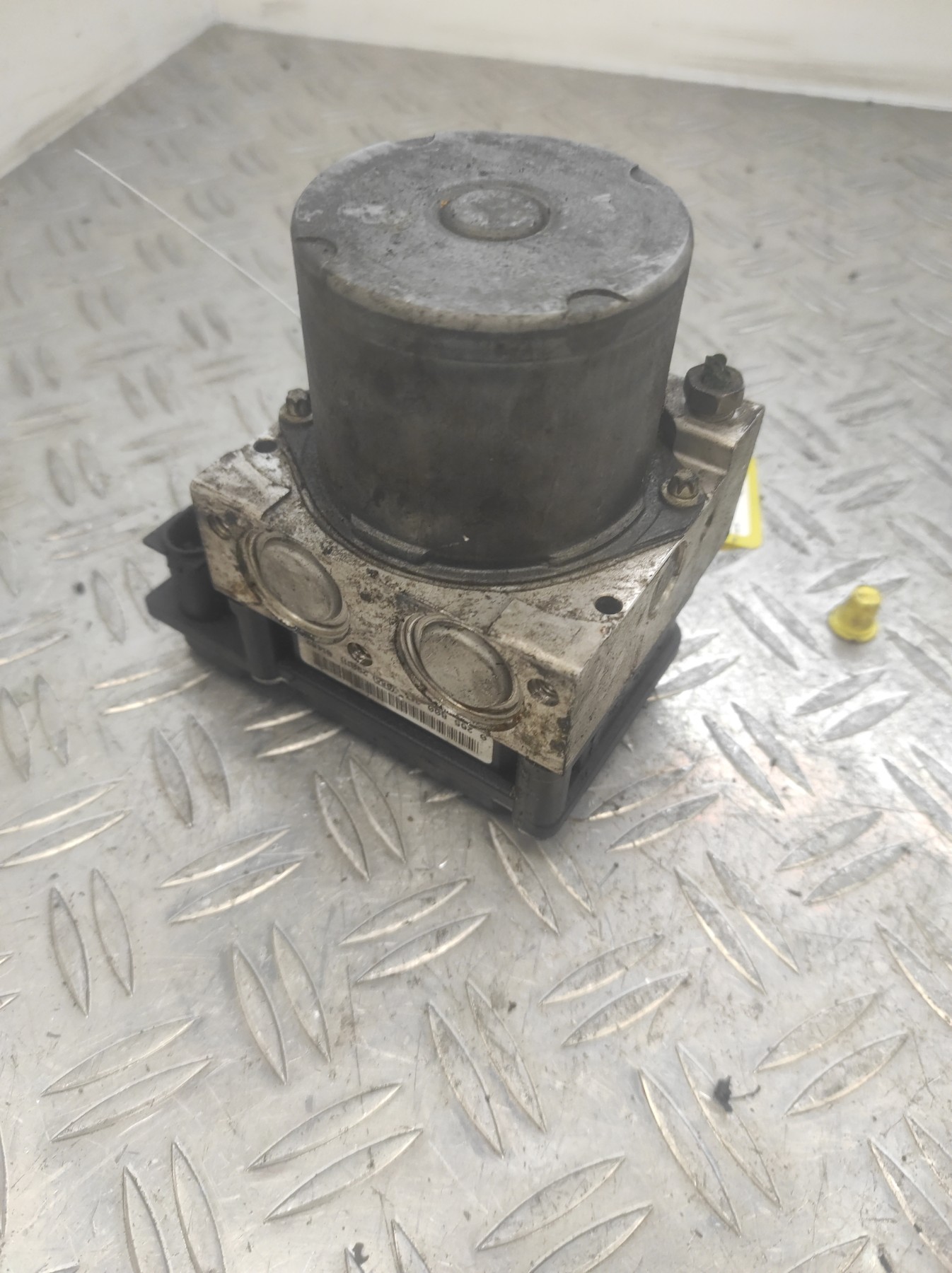 Bloc ABS (freins anti-blocage) RENAULT MEGANE 2 PHASE 1 – 8200038695