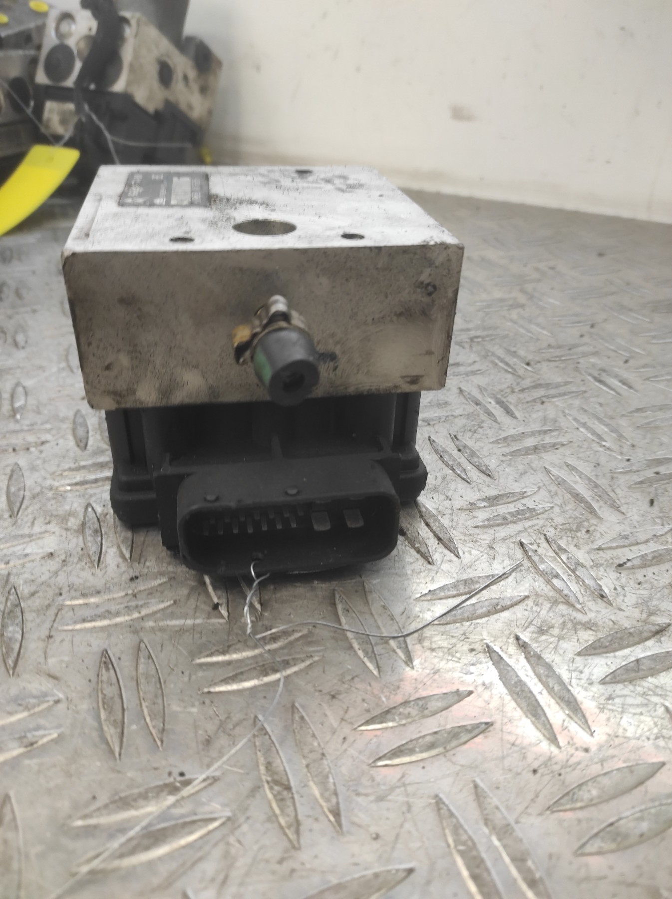 Bloc ABS (freins anti-blocage) CITROEN XANTIA PHASE 1 – 9625975480