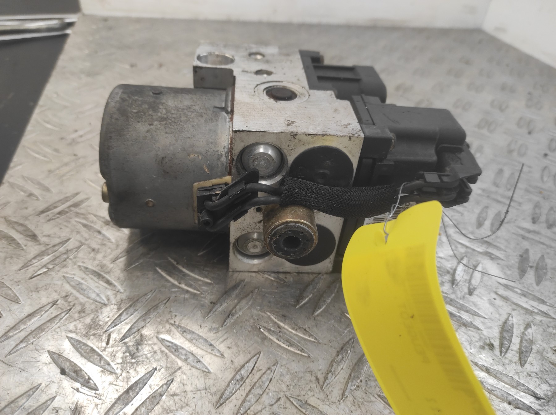 Bloc ABS (freins anti-blocage) PEUGEOT 406 PHASE 2 – 9630532980