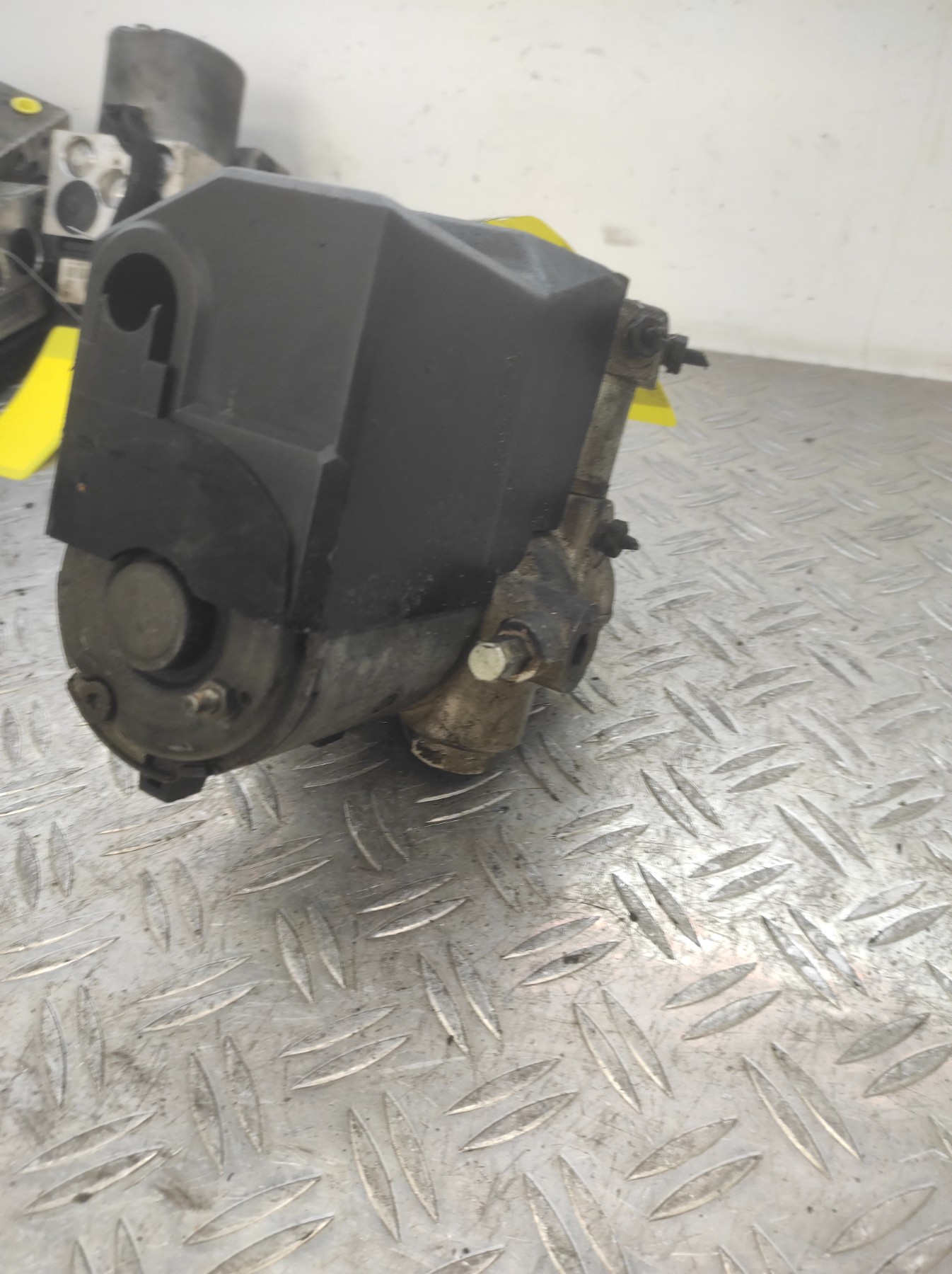 Bloc ABS (freins anti-blocage) MERCEDES 300 W124 PHASE 1 – 265200026