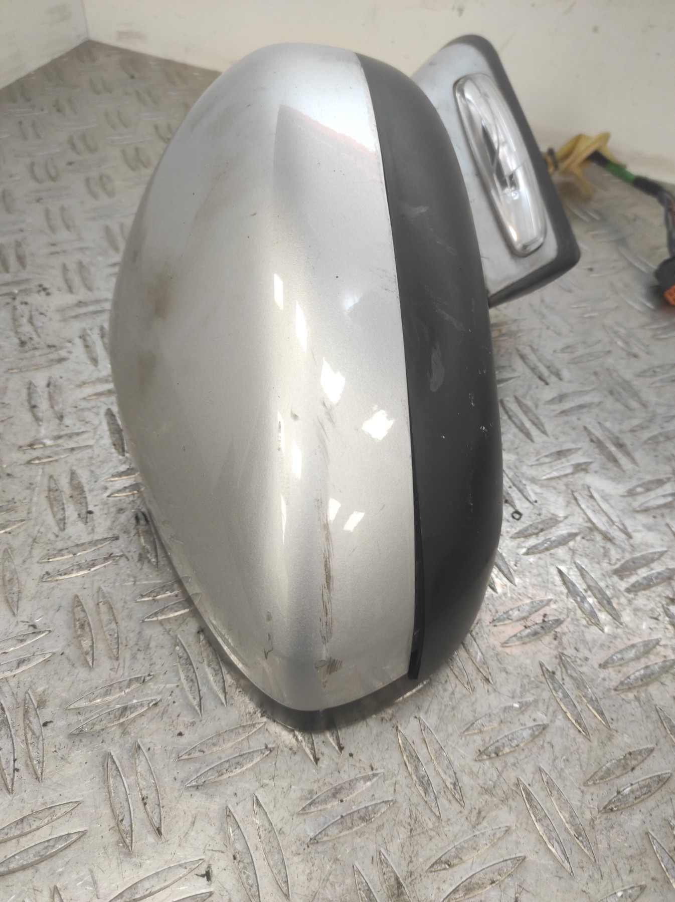 Retroviseur droit CITROEN C4 2 PHASE 1 – 1607025380