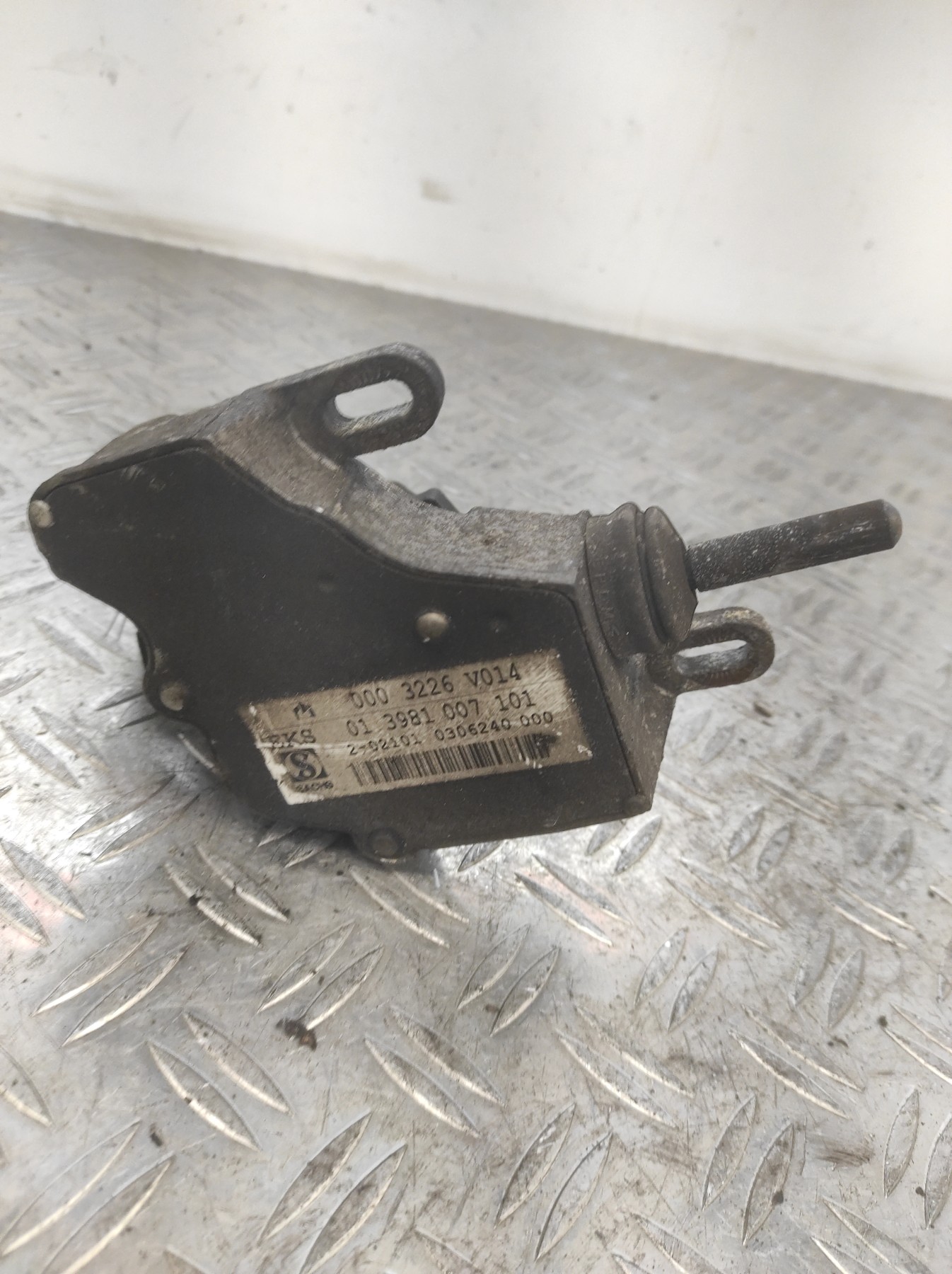 Actionneur boite de vitesses SMART FORTWO 1 PHASE 2 COUPE – 0003226V014