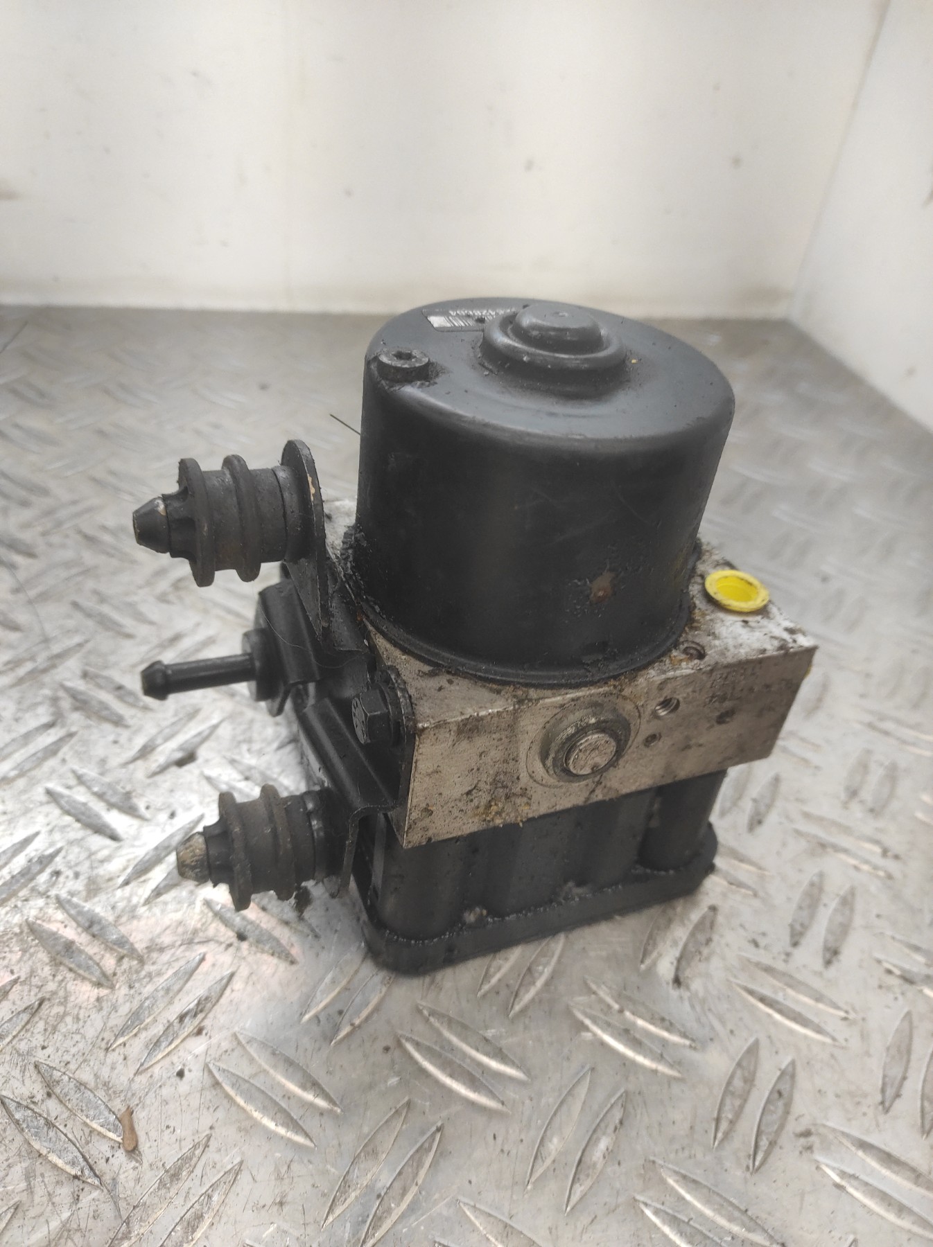 Bloc ABS (freins anti-blocage) VOLKSWAGEN CADDY 3 PHASE 1 – 1K0614517AE