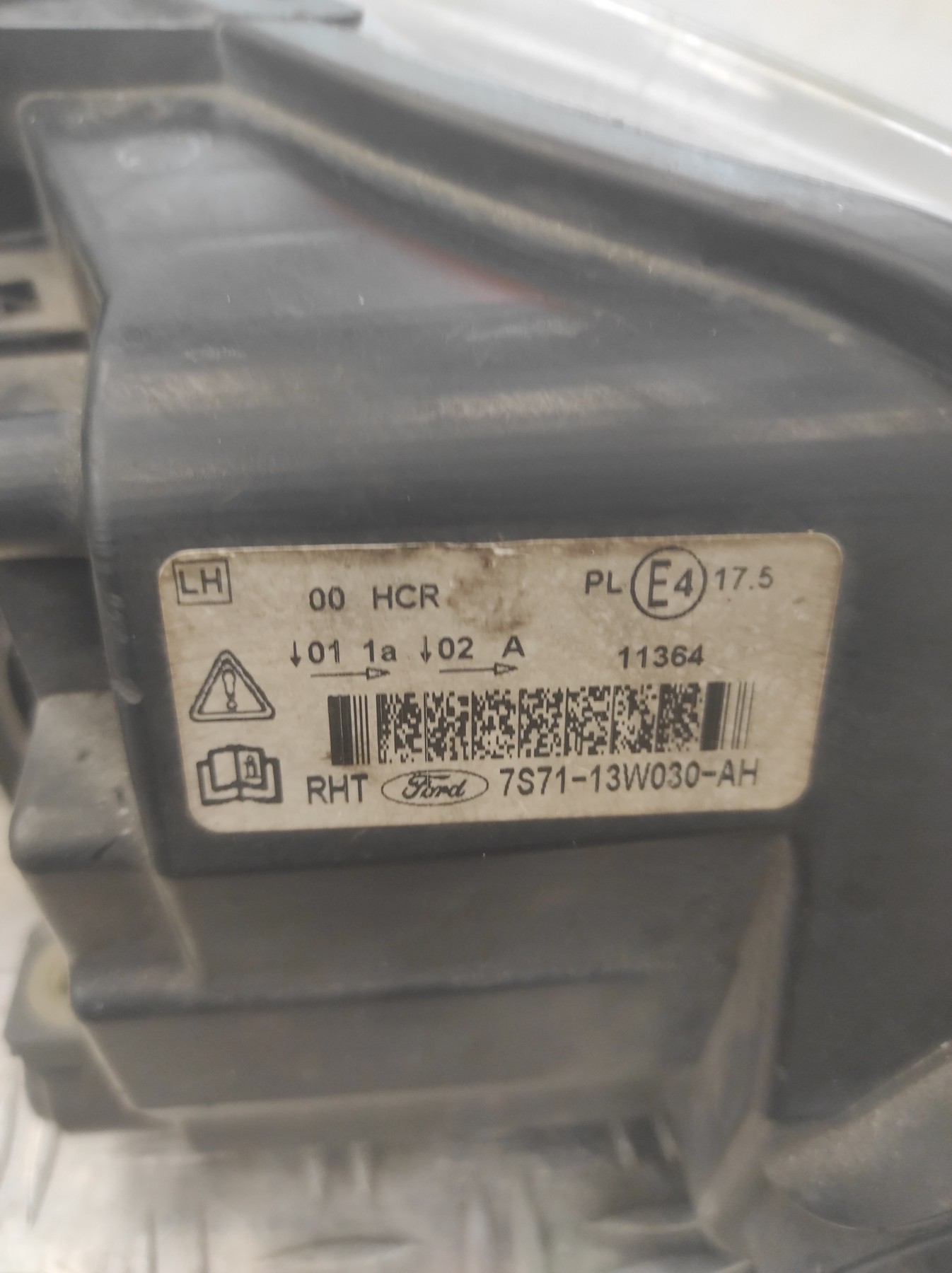 Optique avant principal gauche (feux)(phare) FORD MONDEO 3 PHASE 1 BREAK – 1812689