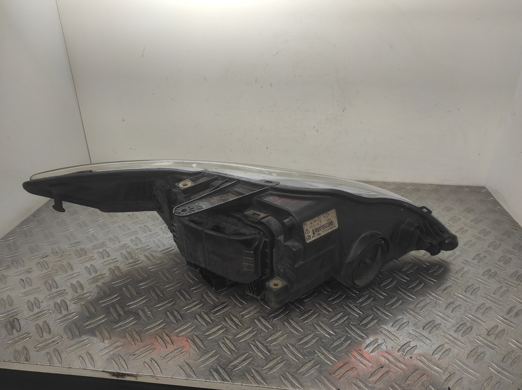 Optique avant principal gauche (feux)(phare) FORD MONDEO 3 PHASE 1 BREAK – 1812689