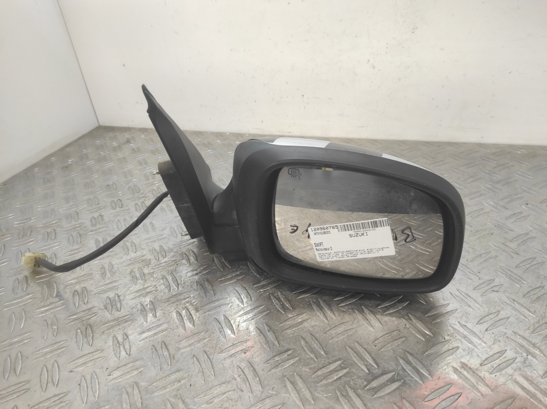 Retroviseur droit SUZUKI – 8470162JB0ZCC