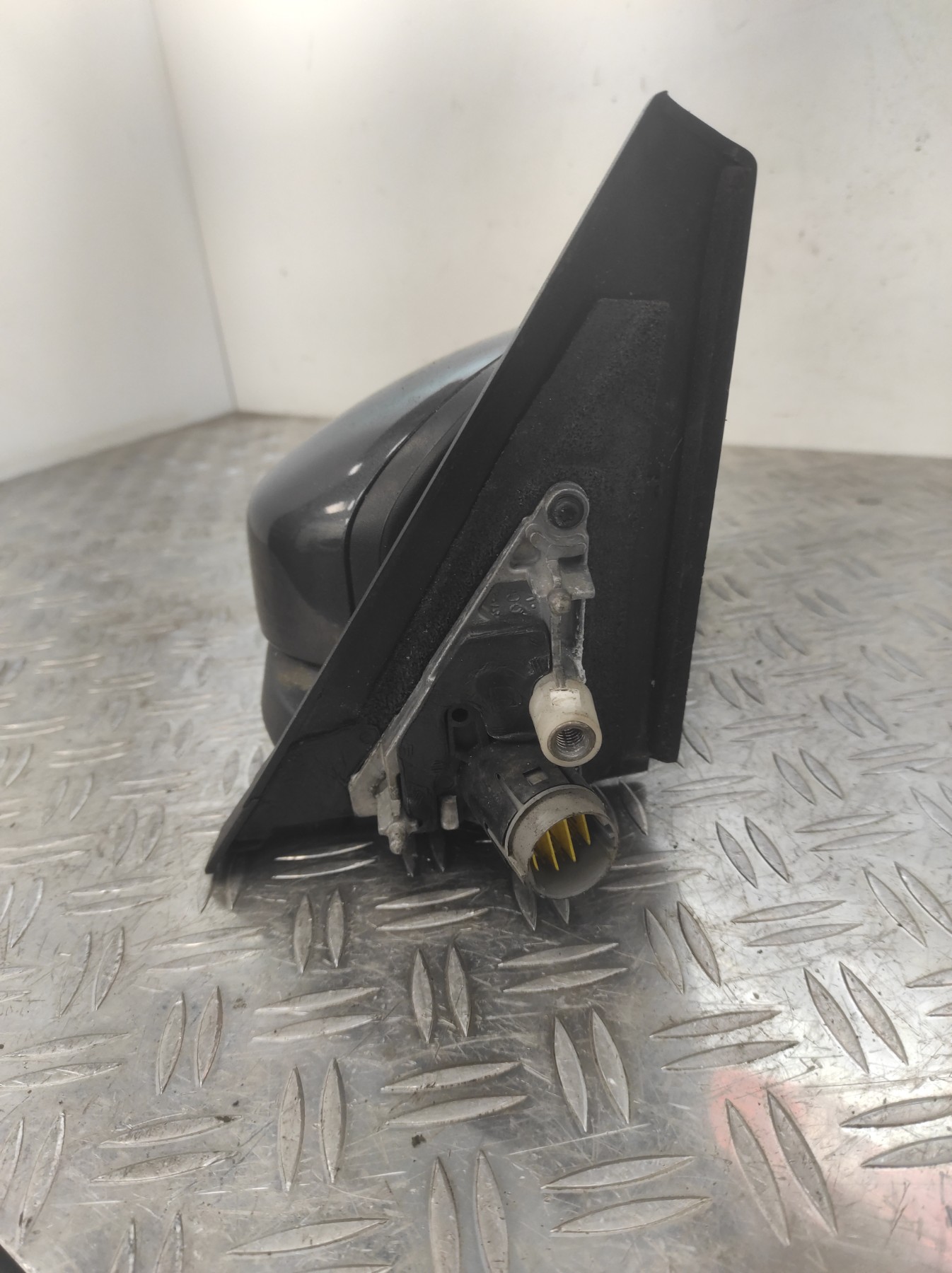 Retroviseur droit RENAULT ESPACE 4 PHASE 2 – 963028796R