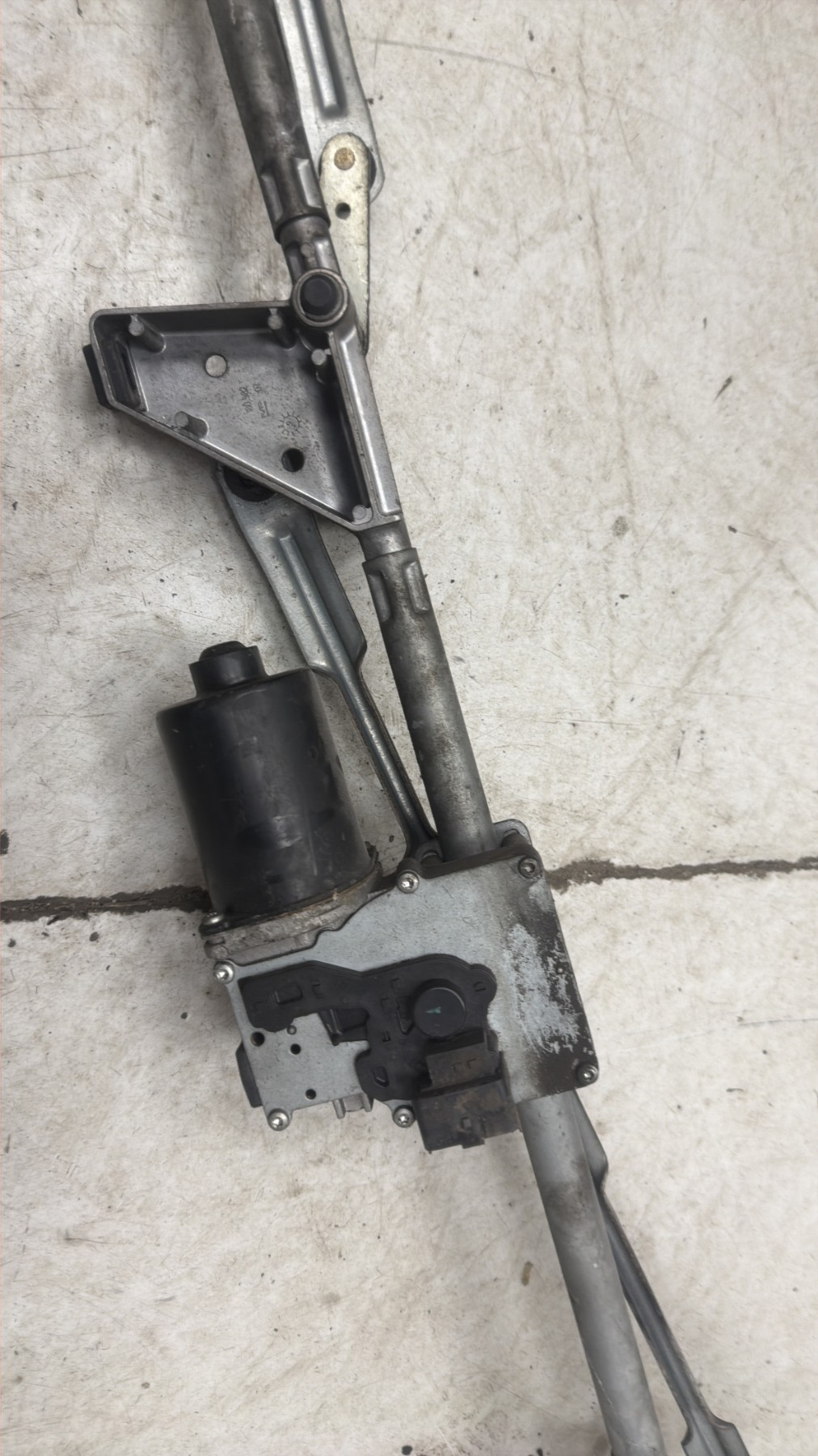 Moteur essuie glace avant CITROEN C4 1 PHASE 1 – 404638