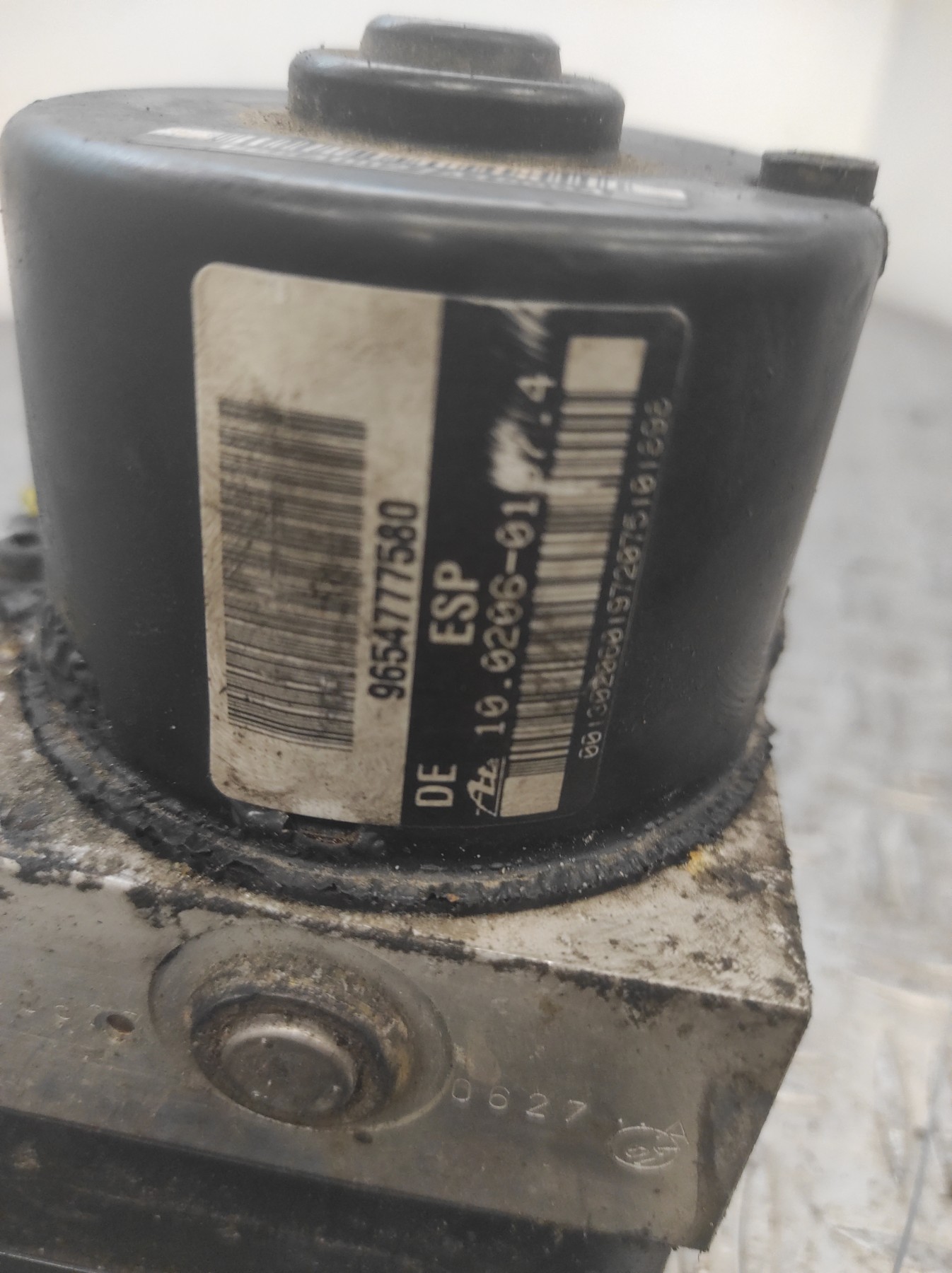 Bloc ABS (freins anti-blocage) PEUGEOT 1007 – 9654777580