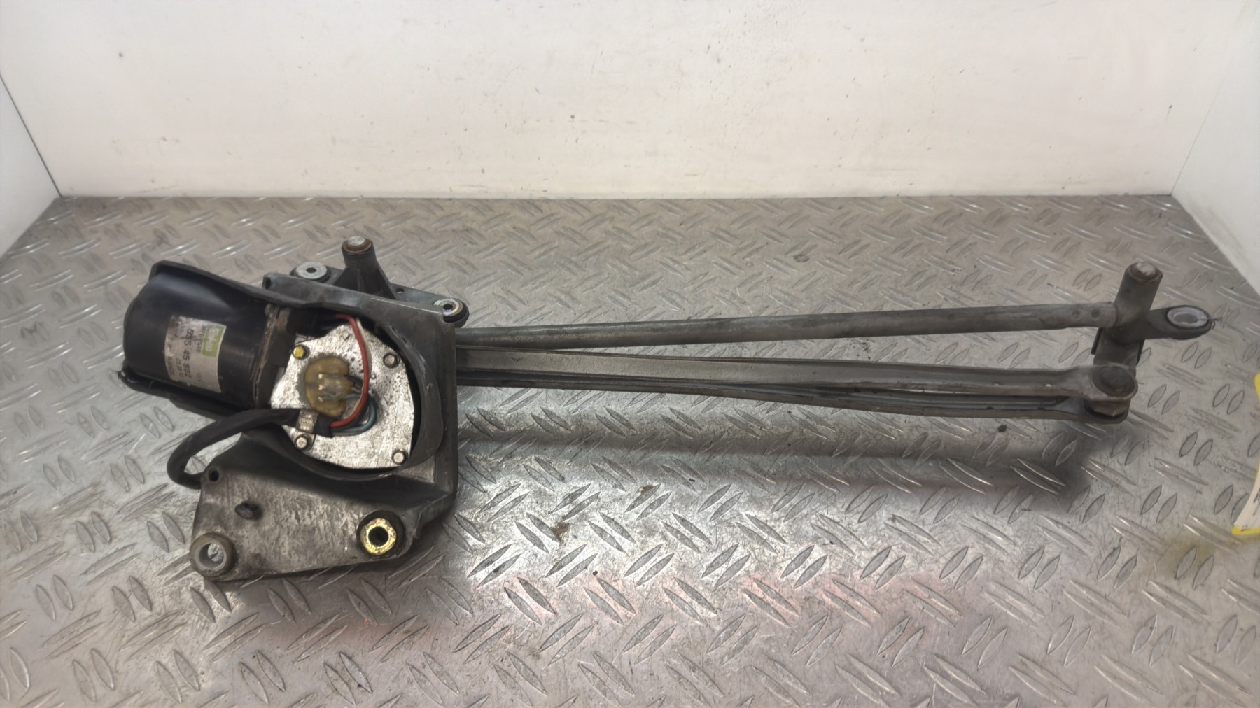 Moteur essuie glace avant PEUGEOT 306 PHASE 1 – 53545802