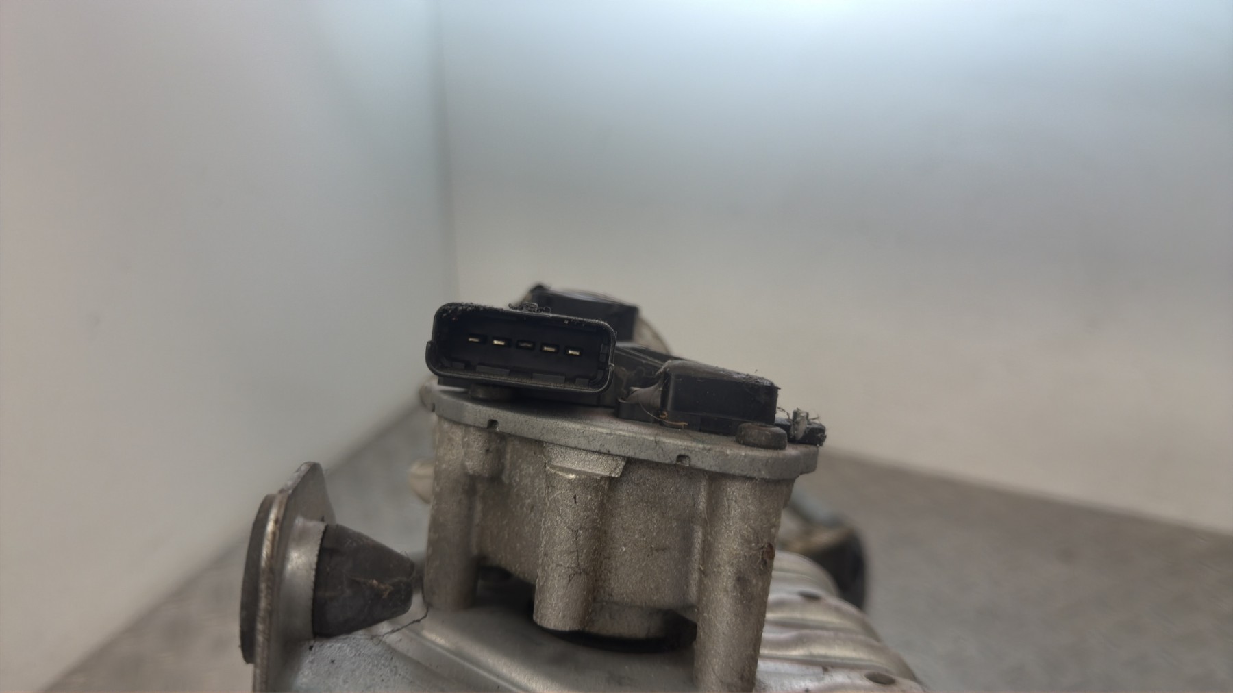 Moteur essuie glace avant RENAULT SCENIC 2 PHASE 2 – 8200327016