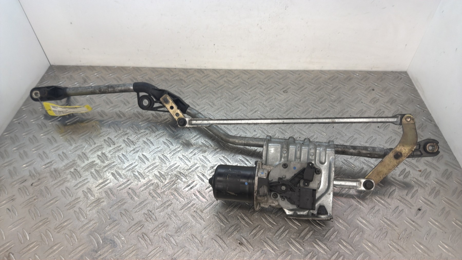 Moteur essuie glace avant RENAULT SCENIC 2 PHASE 2 – 8200327016