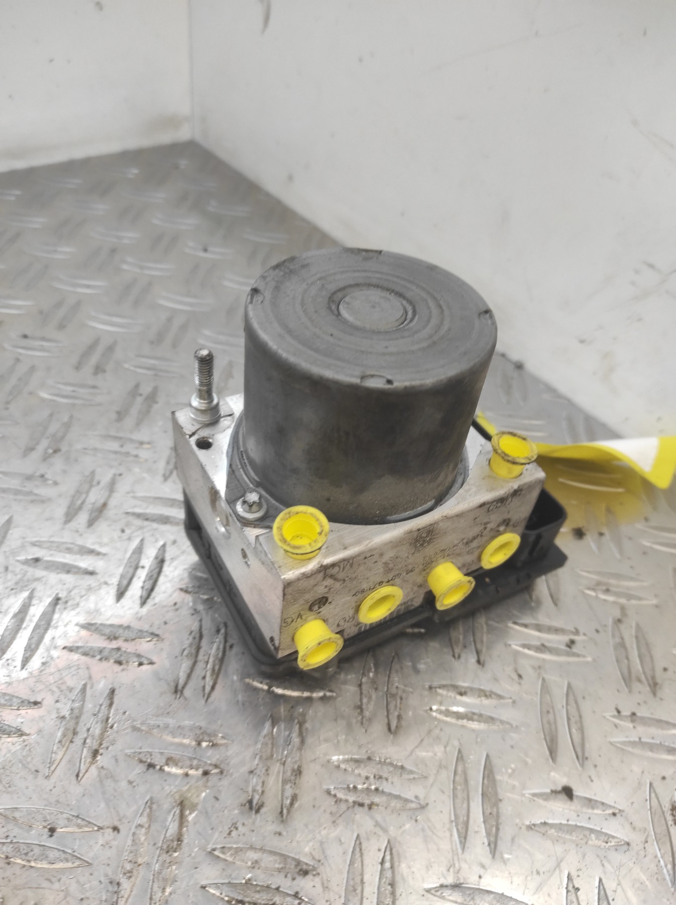 Bloc ABS (freins anti-blocage) PEUGEOT PARTNER 2 PHASE 1 – 9660107180