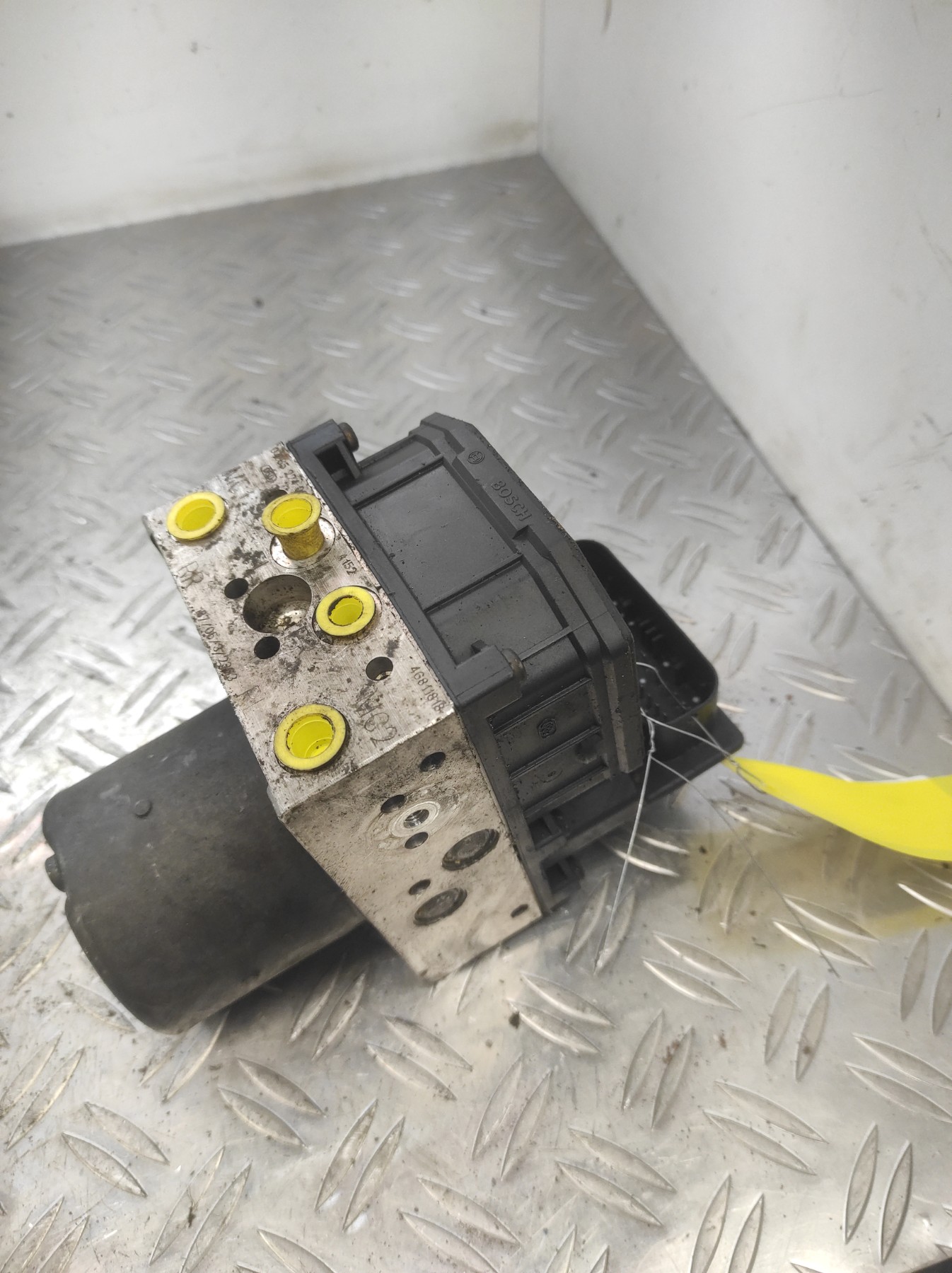 Bloc ABS (freins anti-blocage) ALFA ROMEO 147 PHASE 1 – 265900031