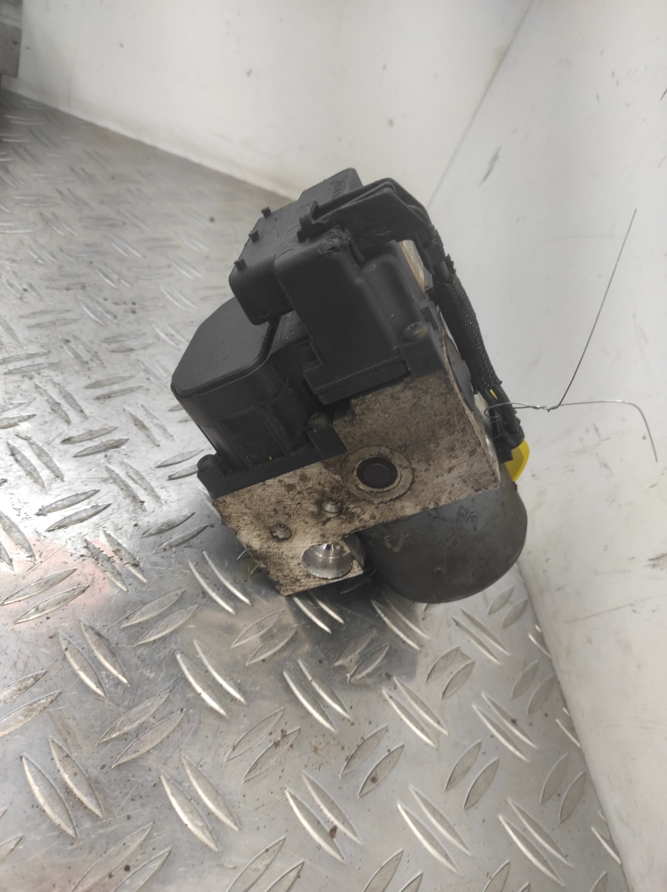 Bloc ABS (freins anti-blocage) CITROEN XSARA PICASSO PHASE 1 – 273004353