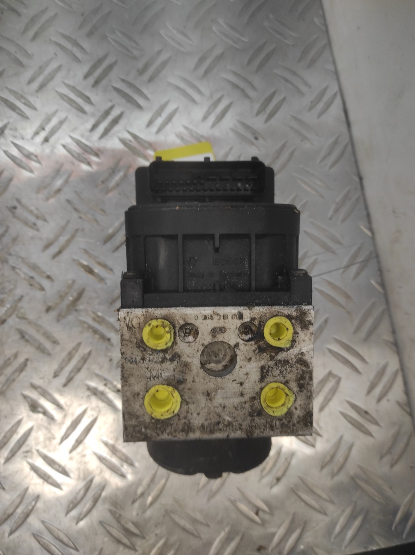 Bloc ABS (freins anti-blocage) PEUGEOT 306 PHASE 1 CABRIOLET – 273004413