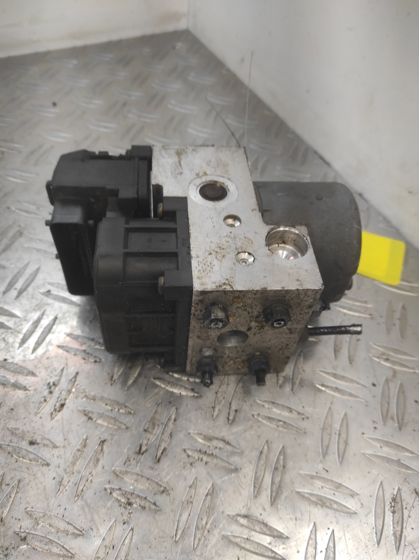 Bloc ABS (freins anti-blocage) PEUGEOT 406 PHASE 1 – 273004270