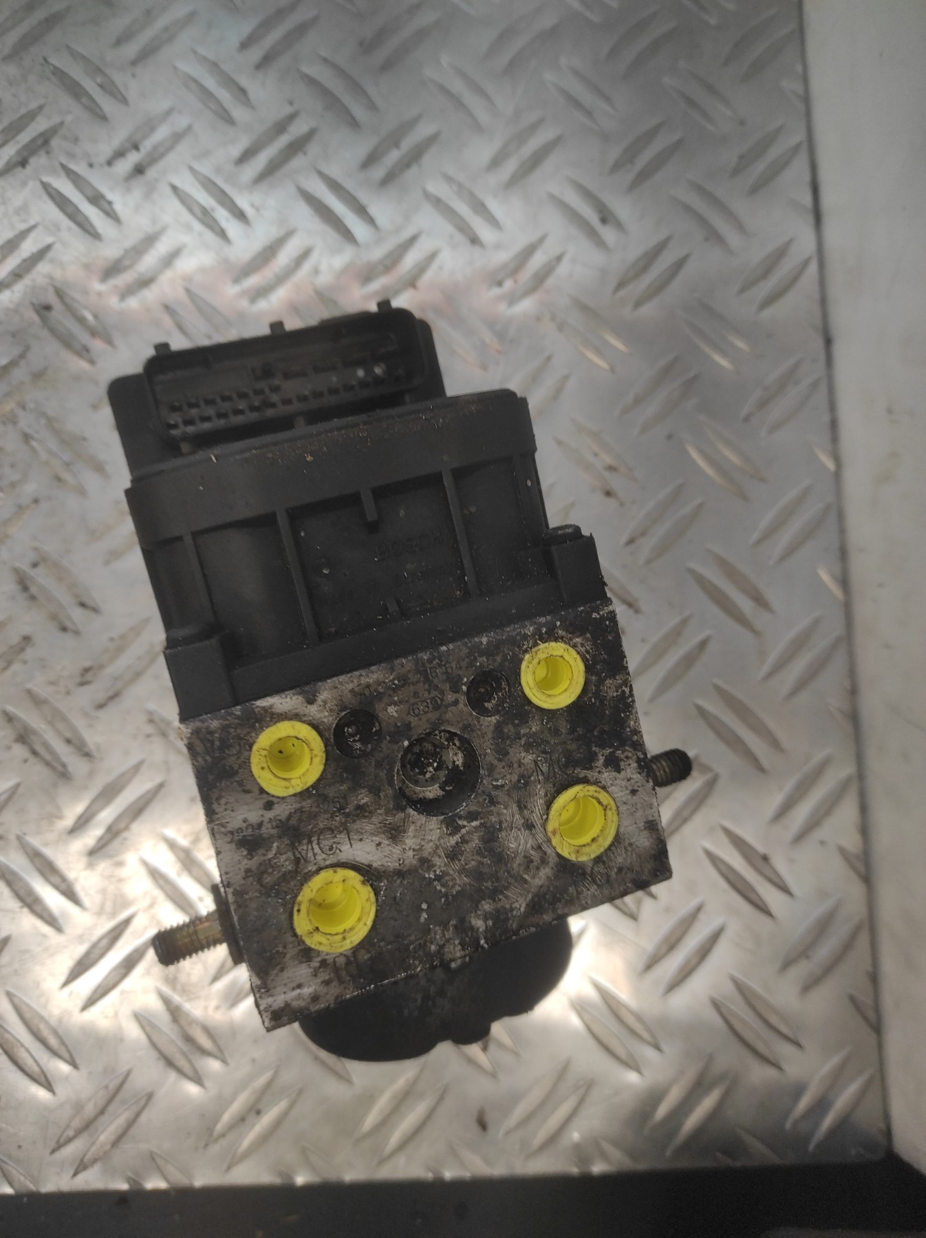 Bloc ABS (freins anti-blocage) CITROEN XSARA PHASE 2 BREAK – 273004353