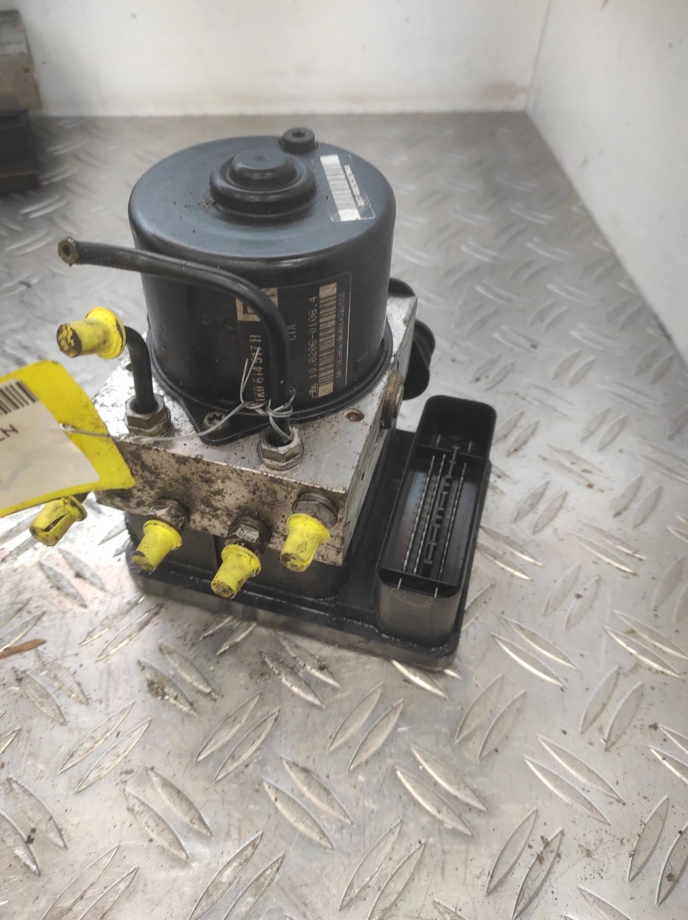 Bloc ABS (freins anti-blocage) VOLKSWAGEN TOURAN 1 PHASE 1 – 1K0614517H