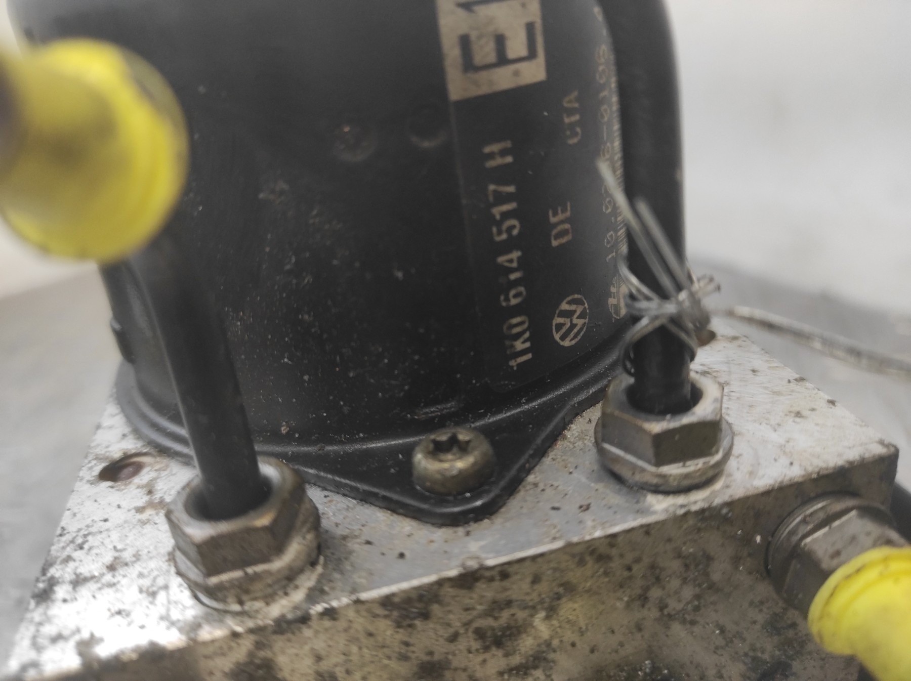 Bloc ABS (freins anti-blocage) VOLKSWAGEN TOURAN 1 PHASE 1 – 1K0614517H