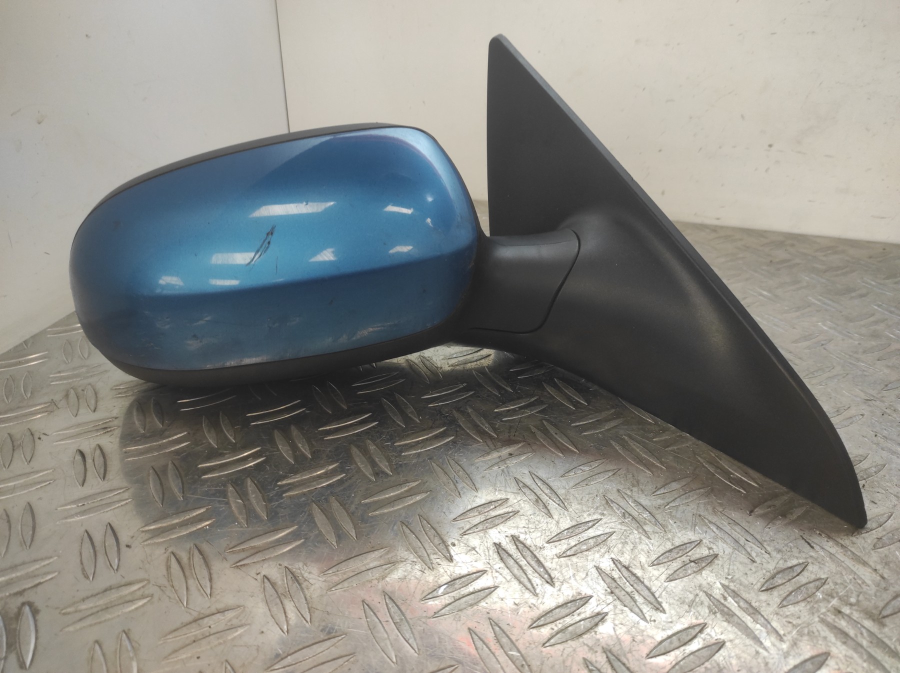 Retroviseur droit OPEL TIGRA 2 TWINTOP CABRIOLET – 93166020