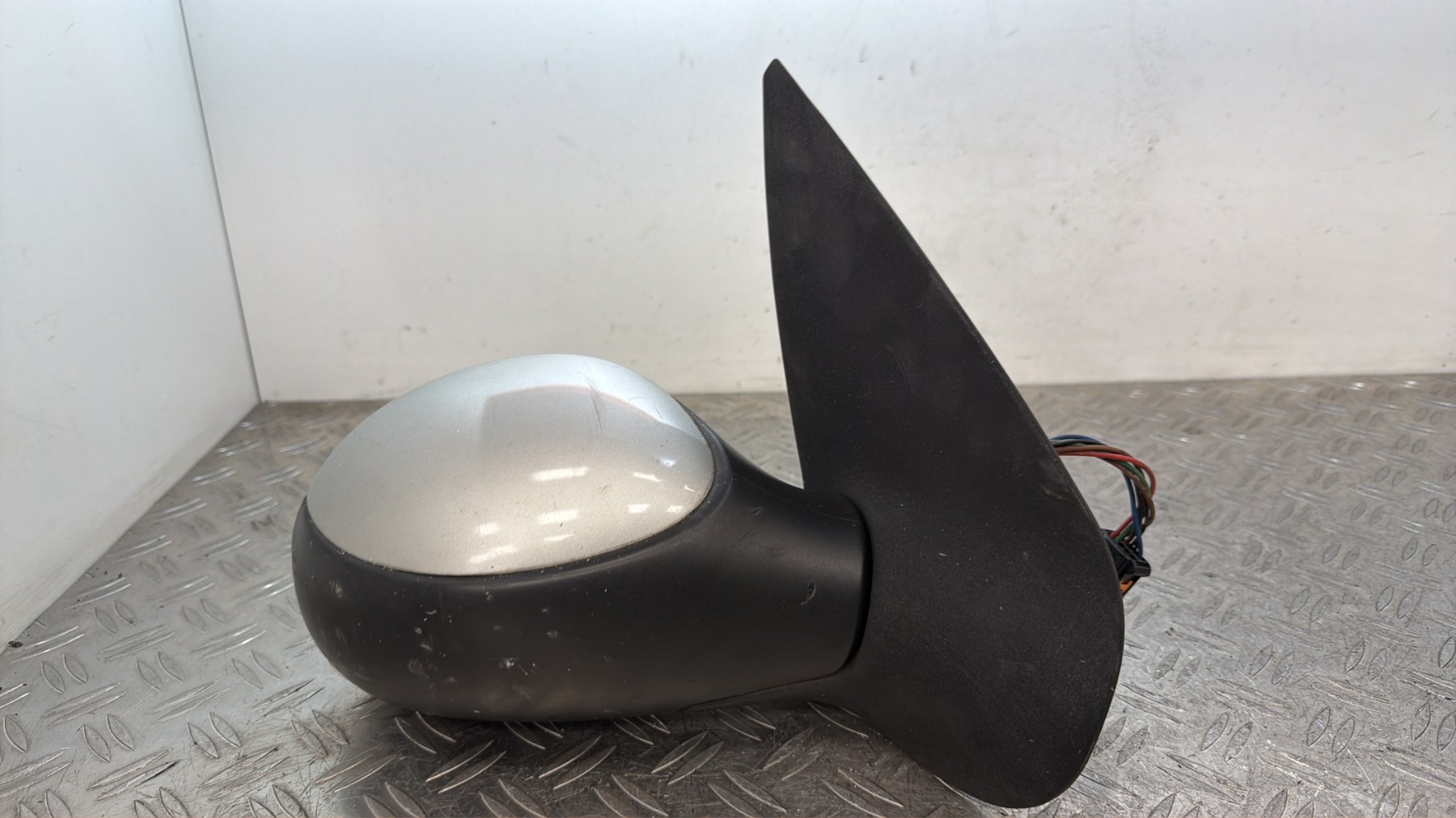 Retroviseur droit PEUGEOT 206 PHASE 1 – E2017003
