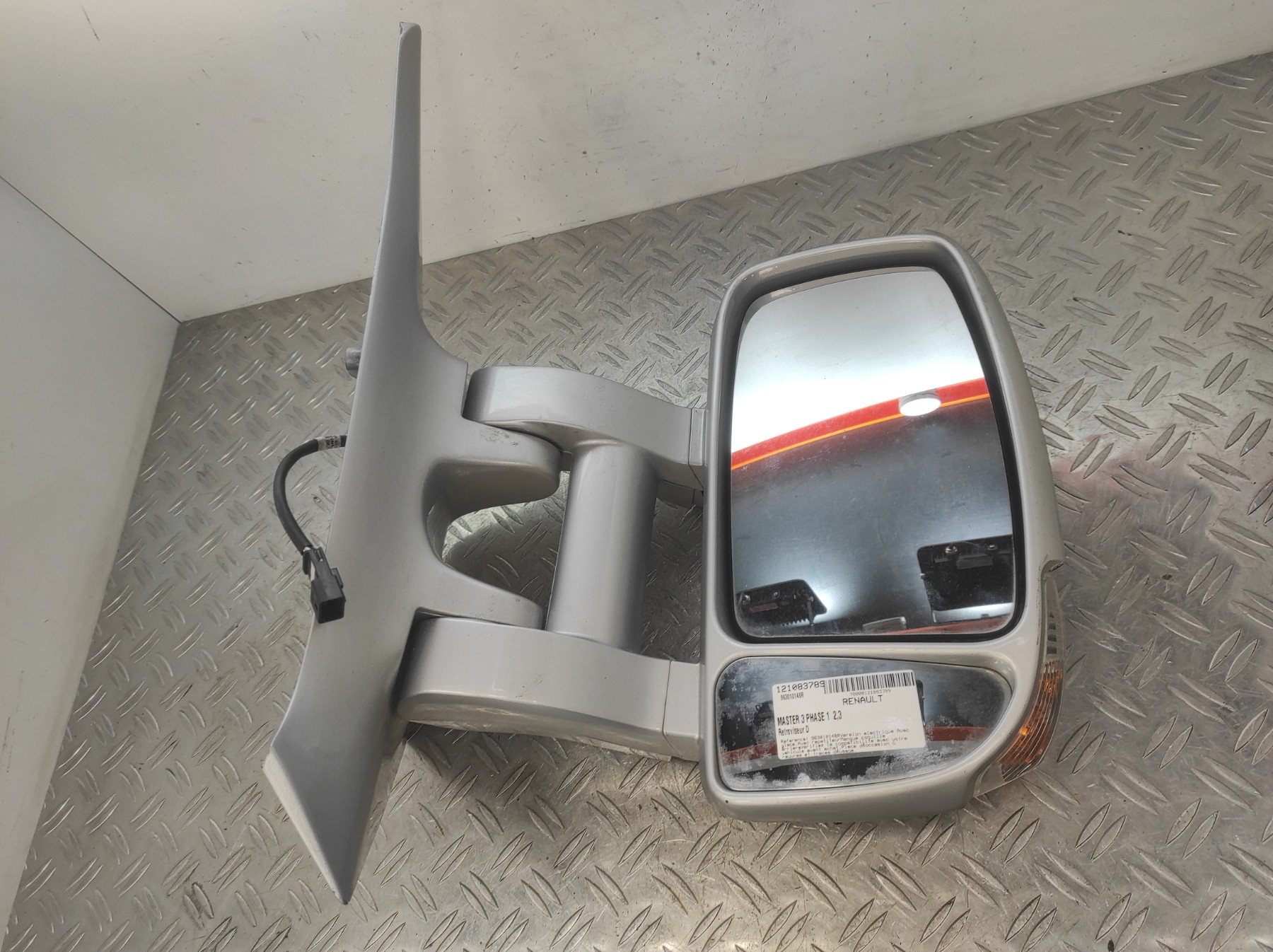 Retroviseur droit RENAULT MASTER 3 PHASE 1 – 963010148R