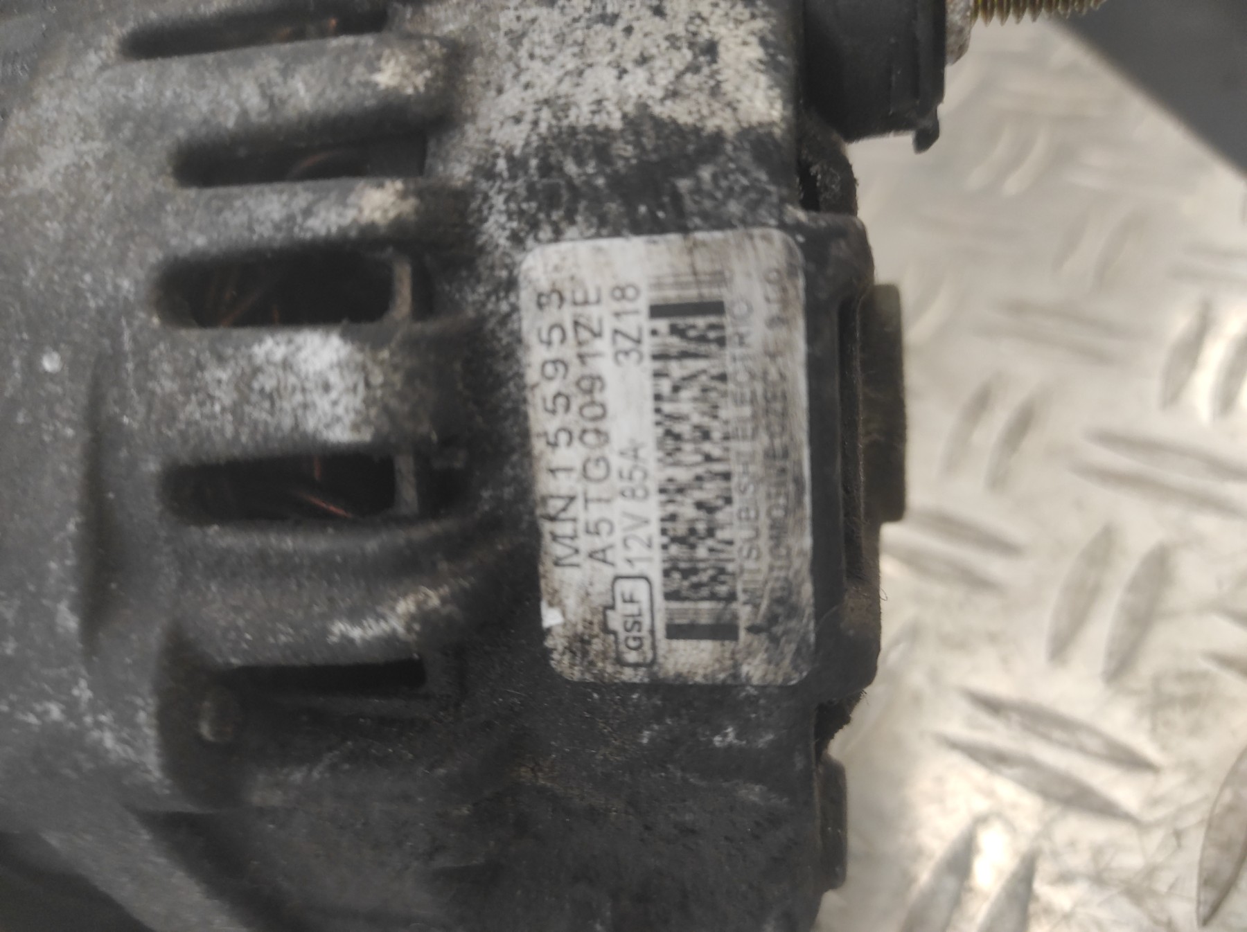 Alternateur MITSUBISHI COLT 6 PHASE 2 – MN155953