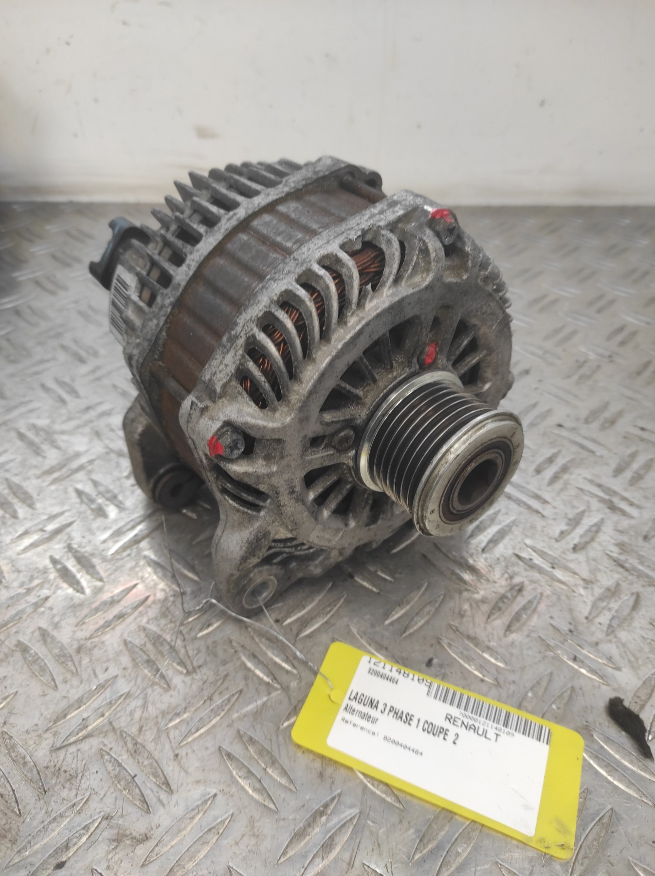 Alternateur RENAULT LAGUNA 3 PHASE 1 COUPE – 8200404464