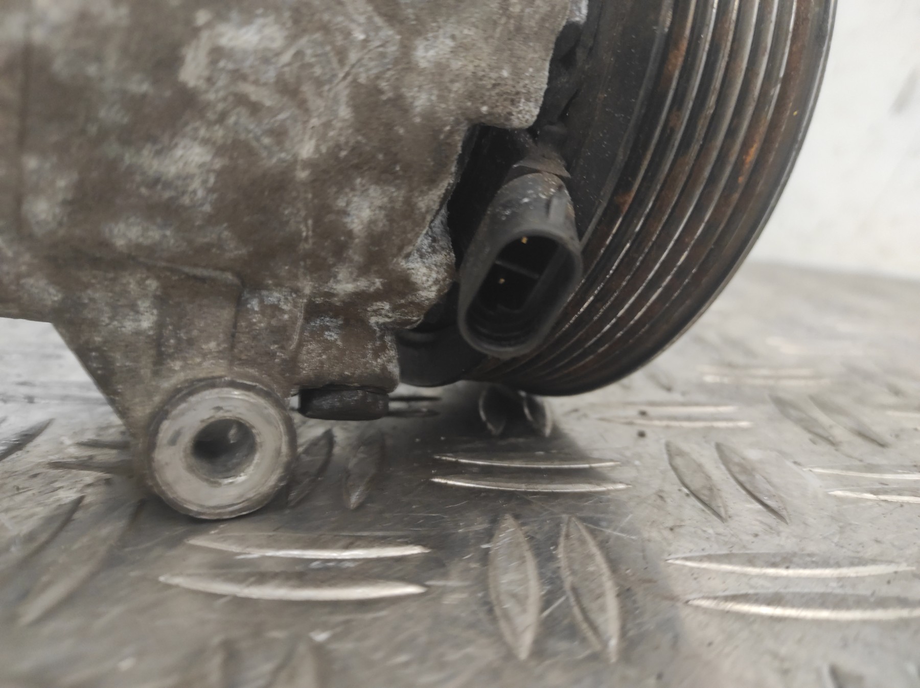 Compresseur clim RENAULT MEGANE 2 PHASE 1 – 8200309193