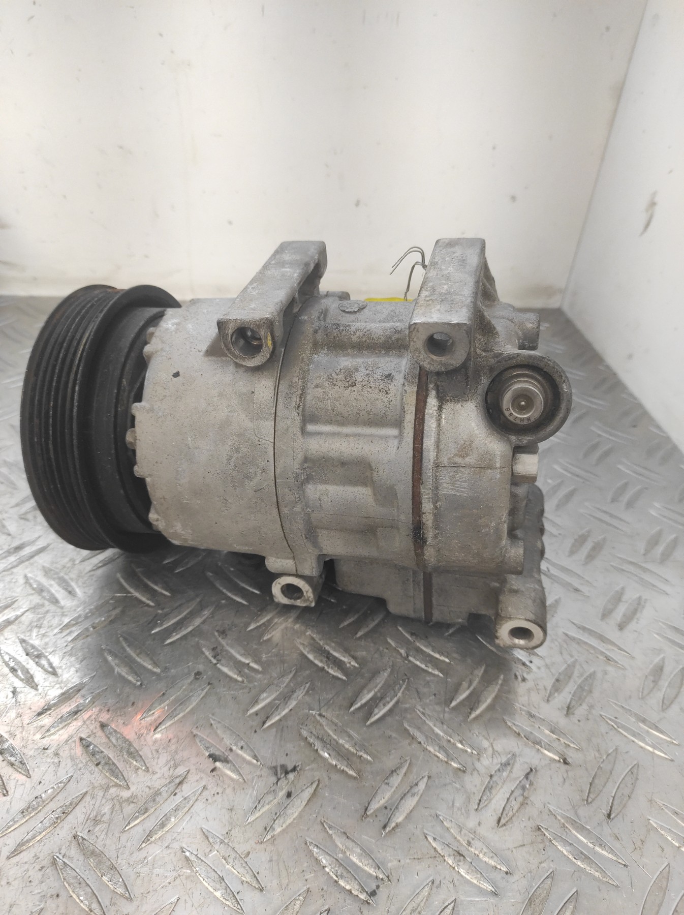 Compresseur clim HYUNDAI I 30 1 PHASE 1 – 977012H040