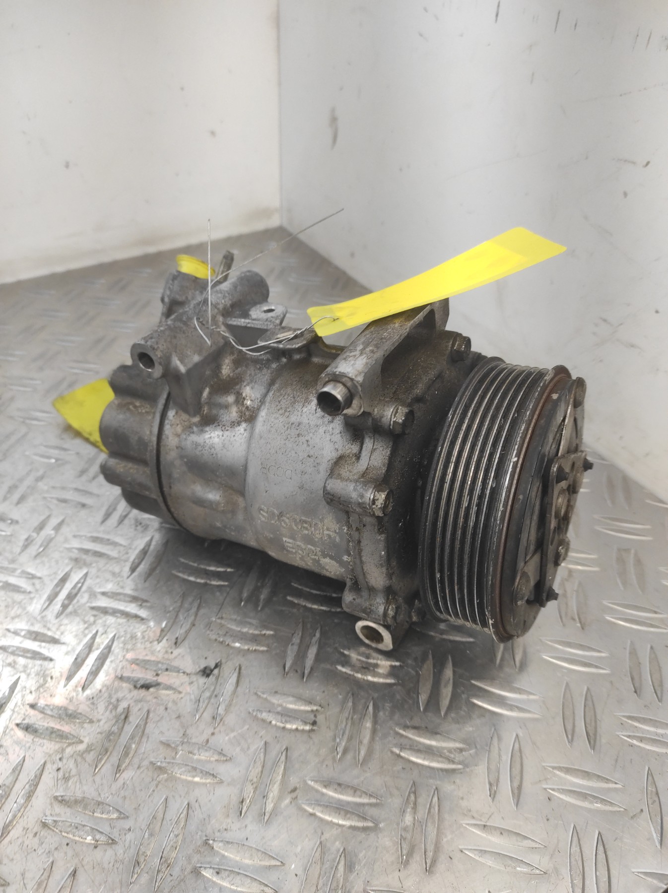 Compresseur clim CITROEN DS5 PHASE 1 – 9671451180