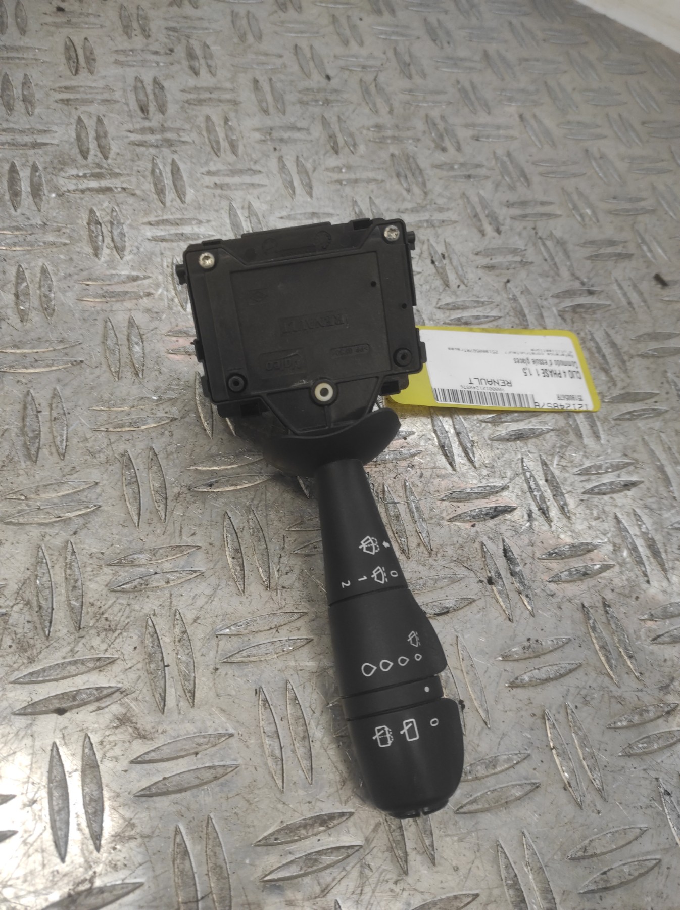 Commodo d&rsquo;essuie glaces RENAULT CLIO 4 PHASE 1 – 251900567R