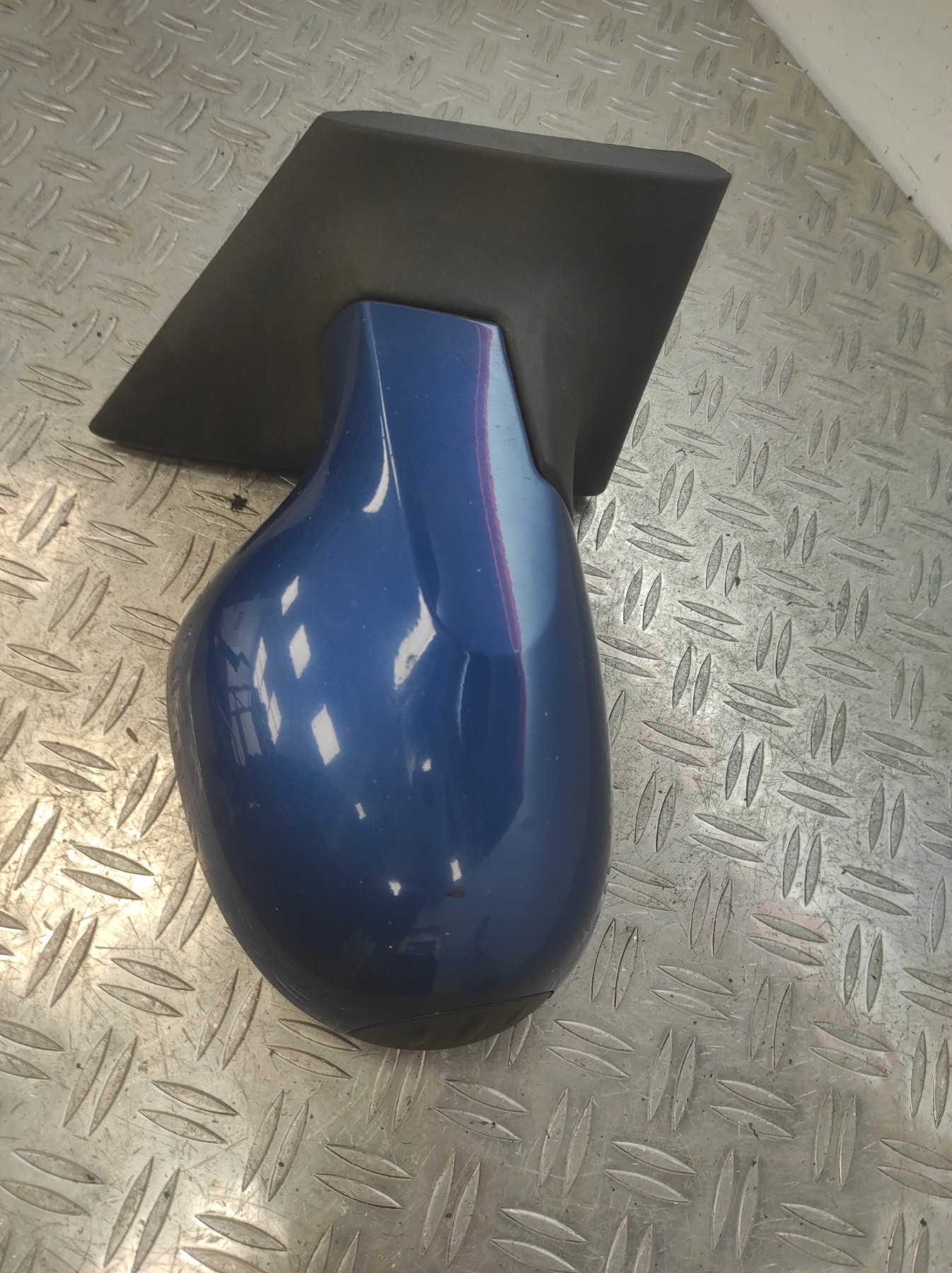 Retroviseur droit RENAULT TWINGO 2 PHASE 1 – 7701067335