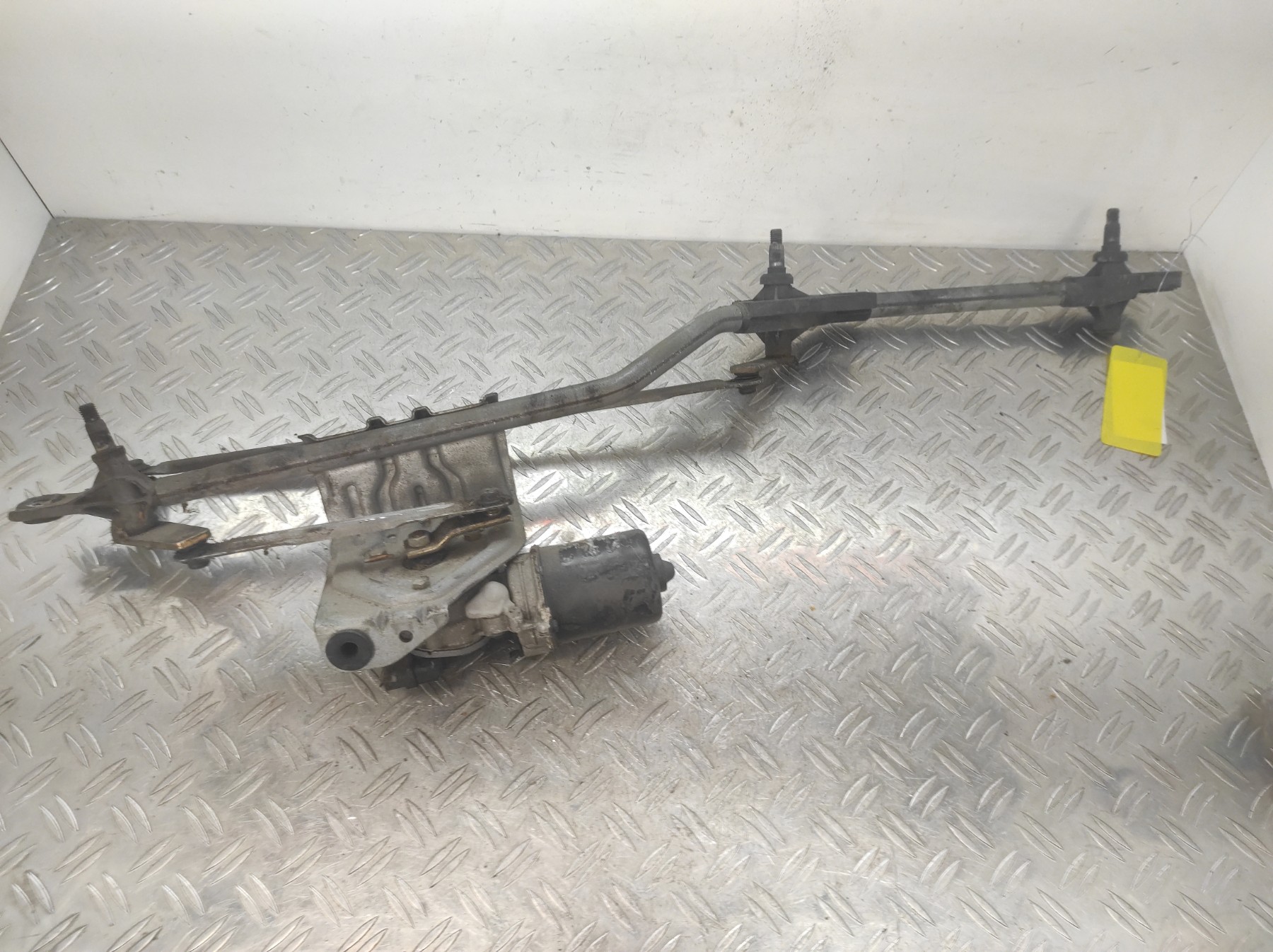 Moteur essuie glace avant RENAULT GRAND SCENIC 2 PHASE 1 – 8200327016