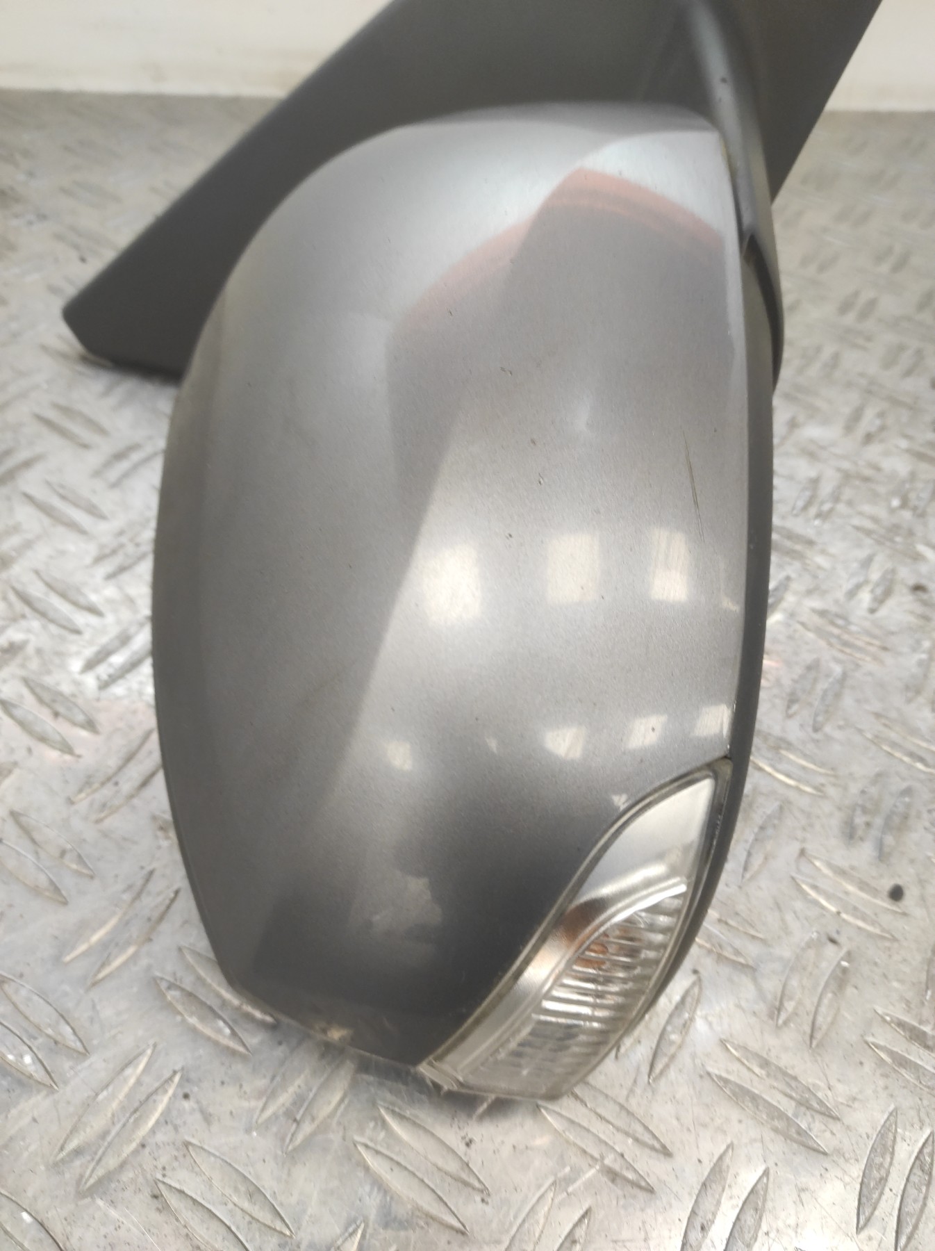 Retroviseur droit RENAULT MEGANE 3 PHASE 1 – 125523330