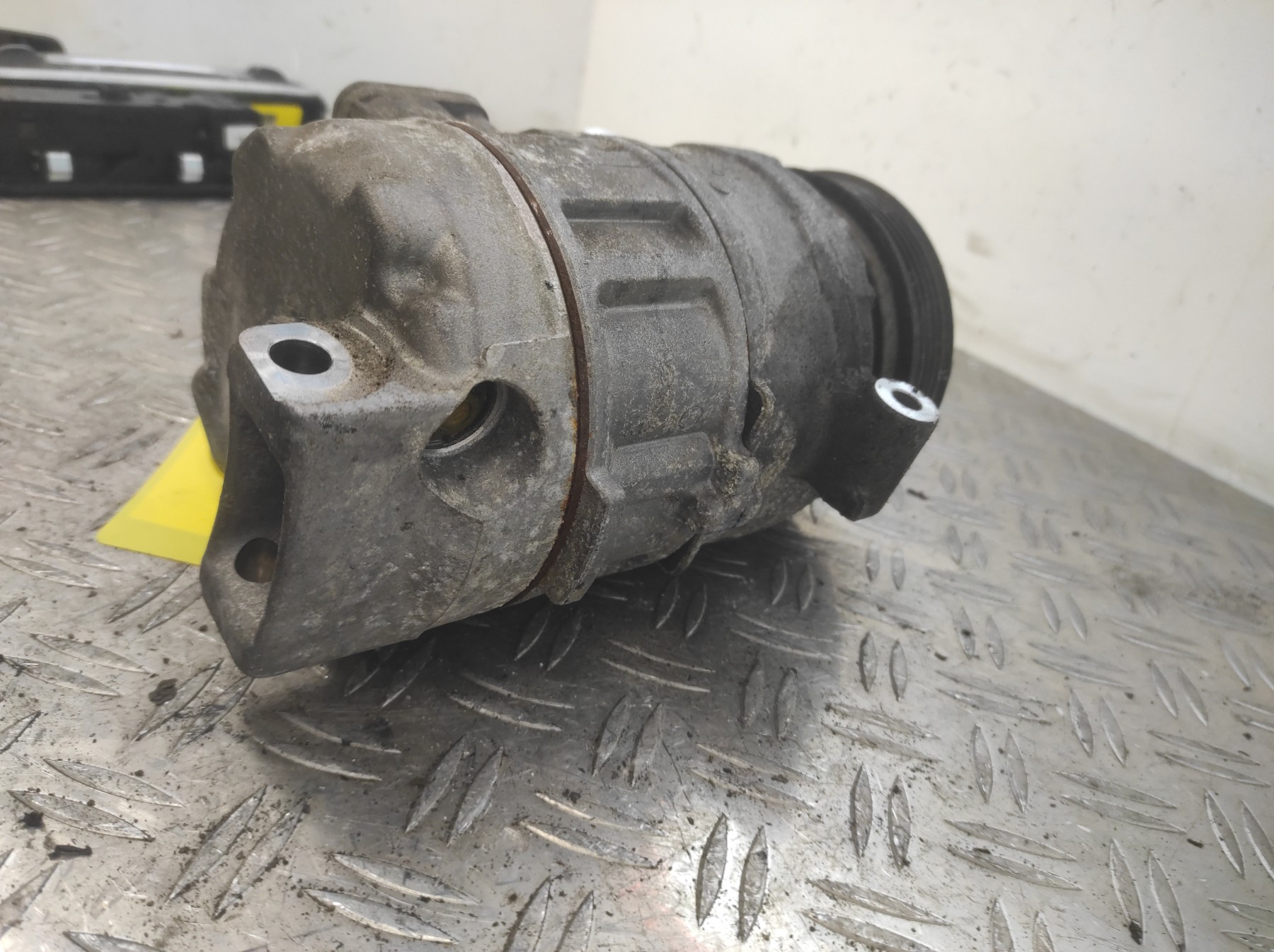 Compresseur clim CADILLAC STS 2 – 4472600050