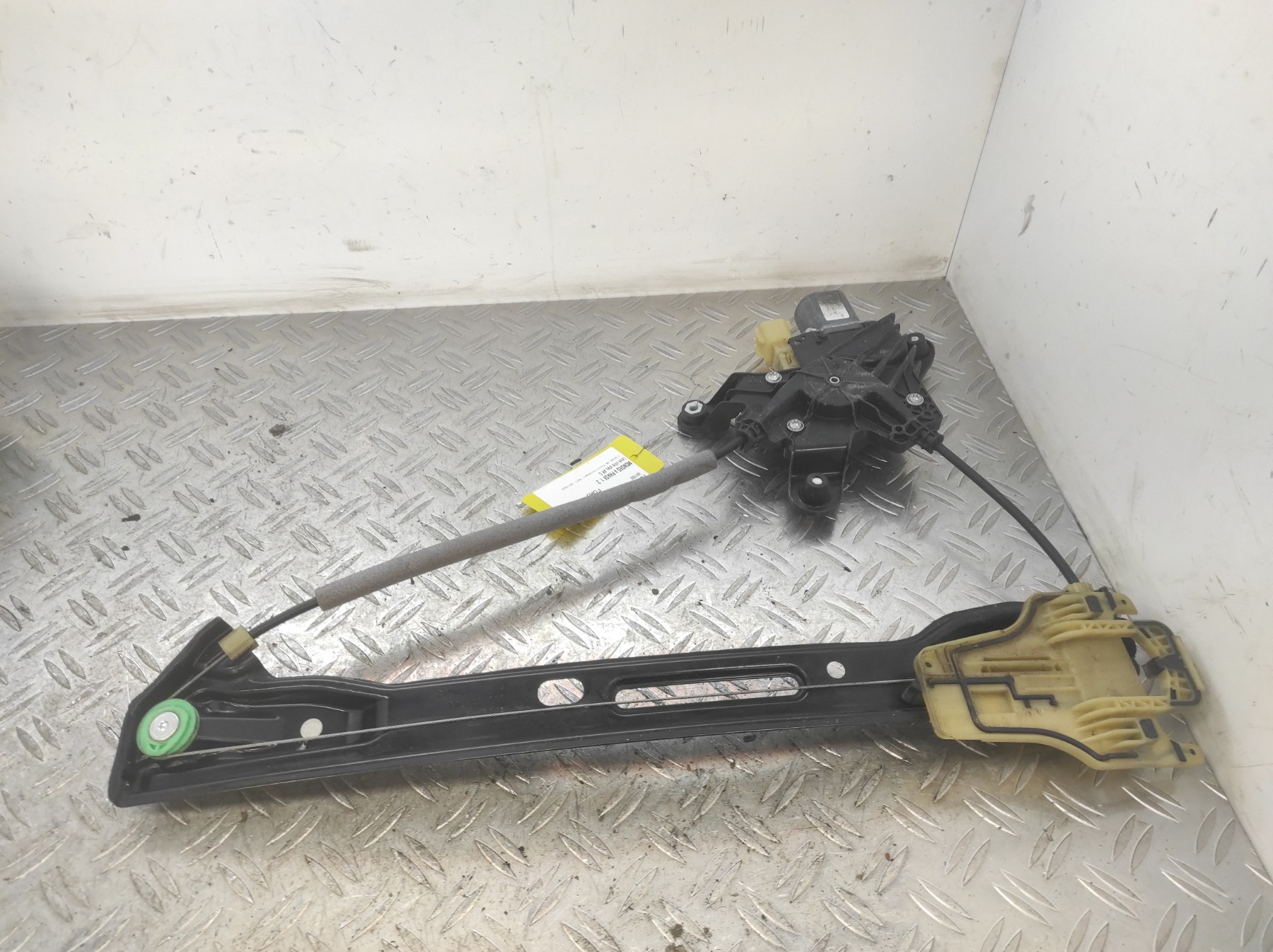 Leve vitre electrique arriere gauche FORD MONDEO 4 PHASE 1 – 2017020