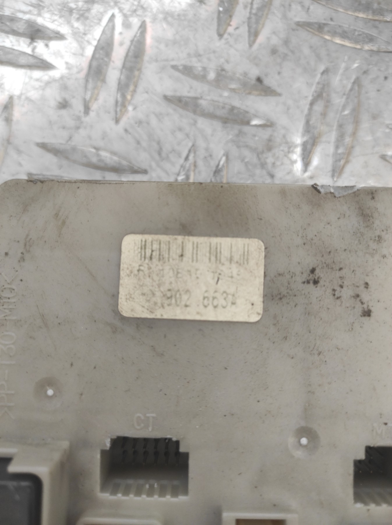 Boitier servitude moteur (BSM) RENAULT CLIO 3 PHASE 2 – 902663A