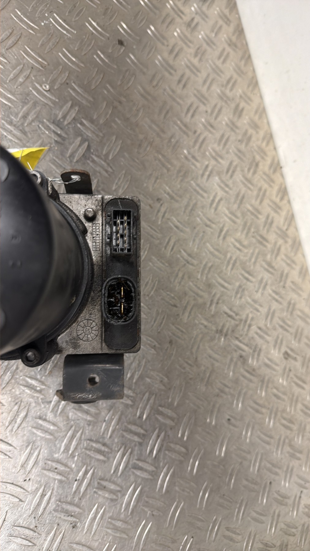 Pompe de direction CITROEN C4 1 PHASE 1 – 9685590380