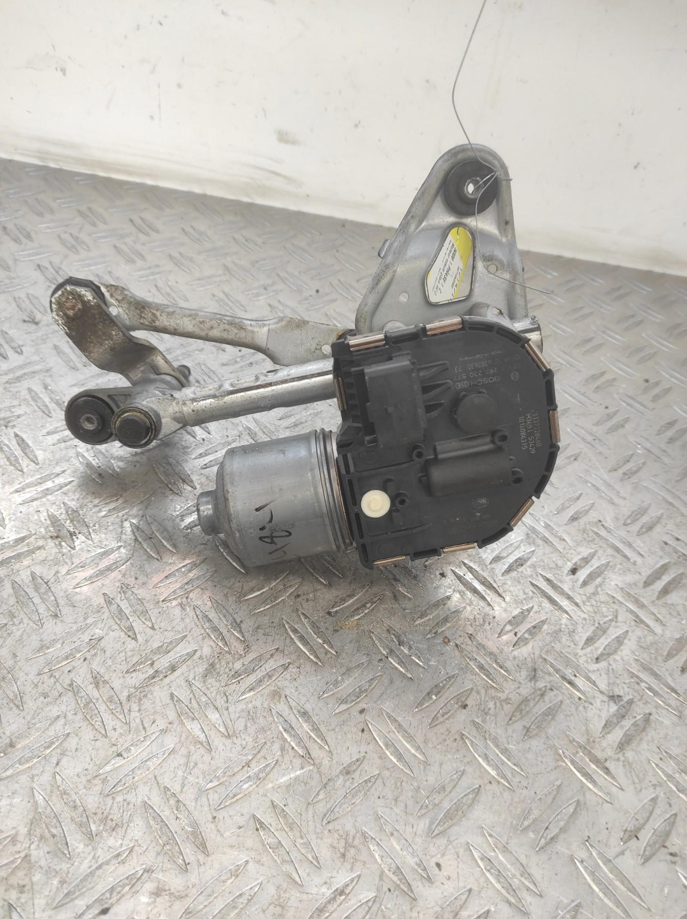 Moteur essuie glace avant droit PEUGEOT 5008 1 PHASE 1 – 9671062380