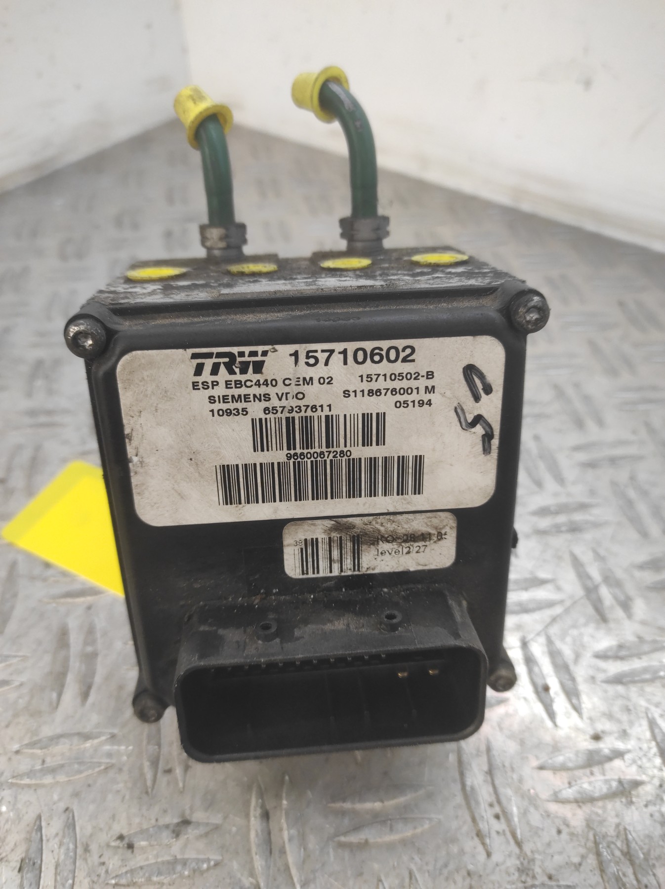 Bloc ABS (freins anti-blocage) PEUGEOT 407 PHASE 1 – 15710602